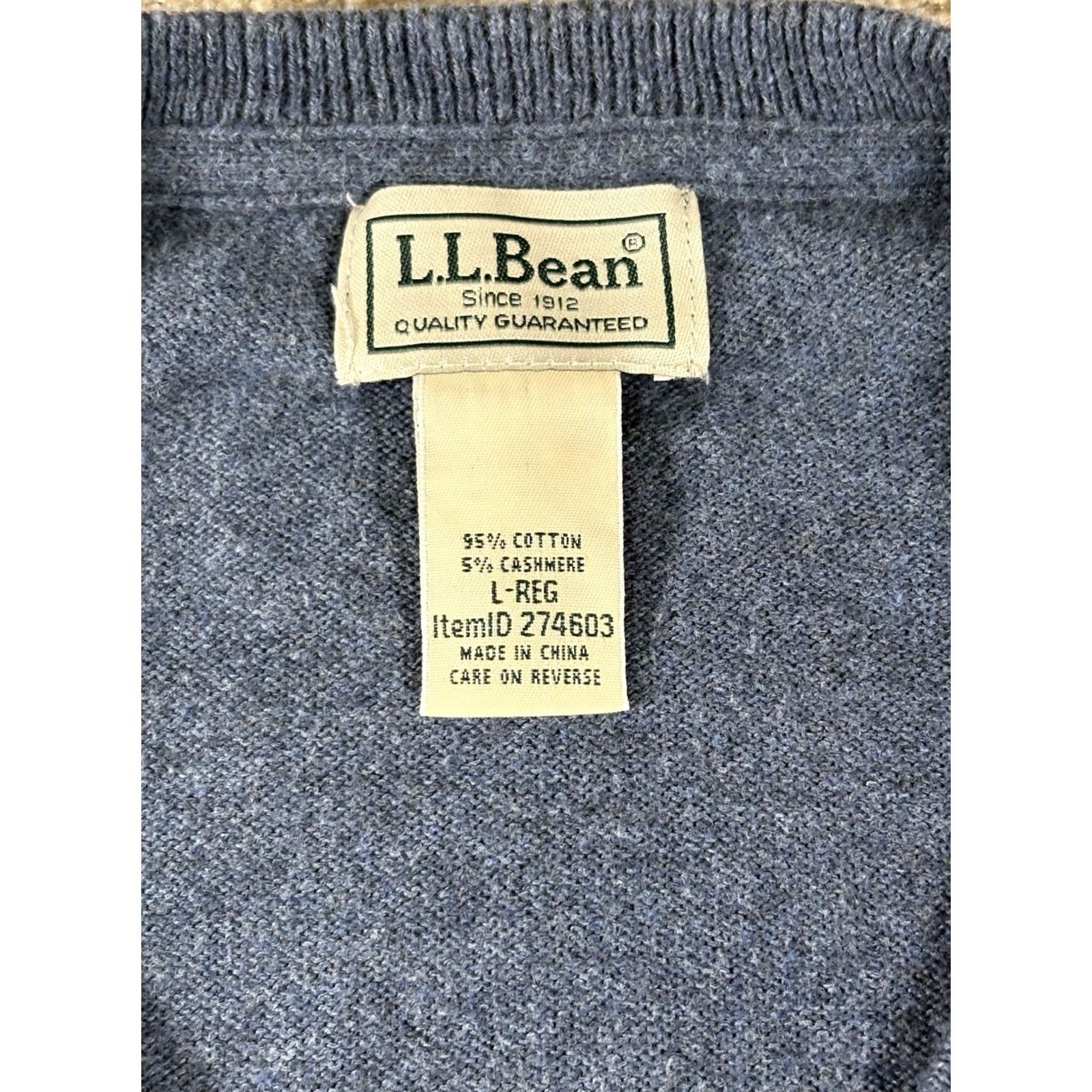 Vintage LL Bean Sweater Men’s Large Navy Blue Cashmere Blend V-Neck Pullover Preppy Casual Knit Fibers: Cashmere, Cotton Size US L / EU 52-54 / 3 - 2 Thumbnail