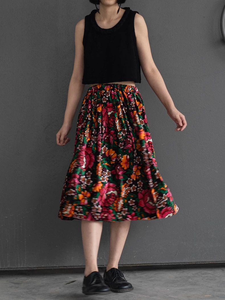 Comme des Garcons Comme Des Garcons Velvet floral skirt Size S / US 4 / IT 40 - 4 Thumbnail