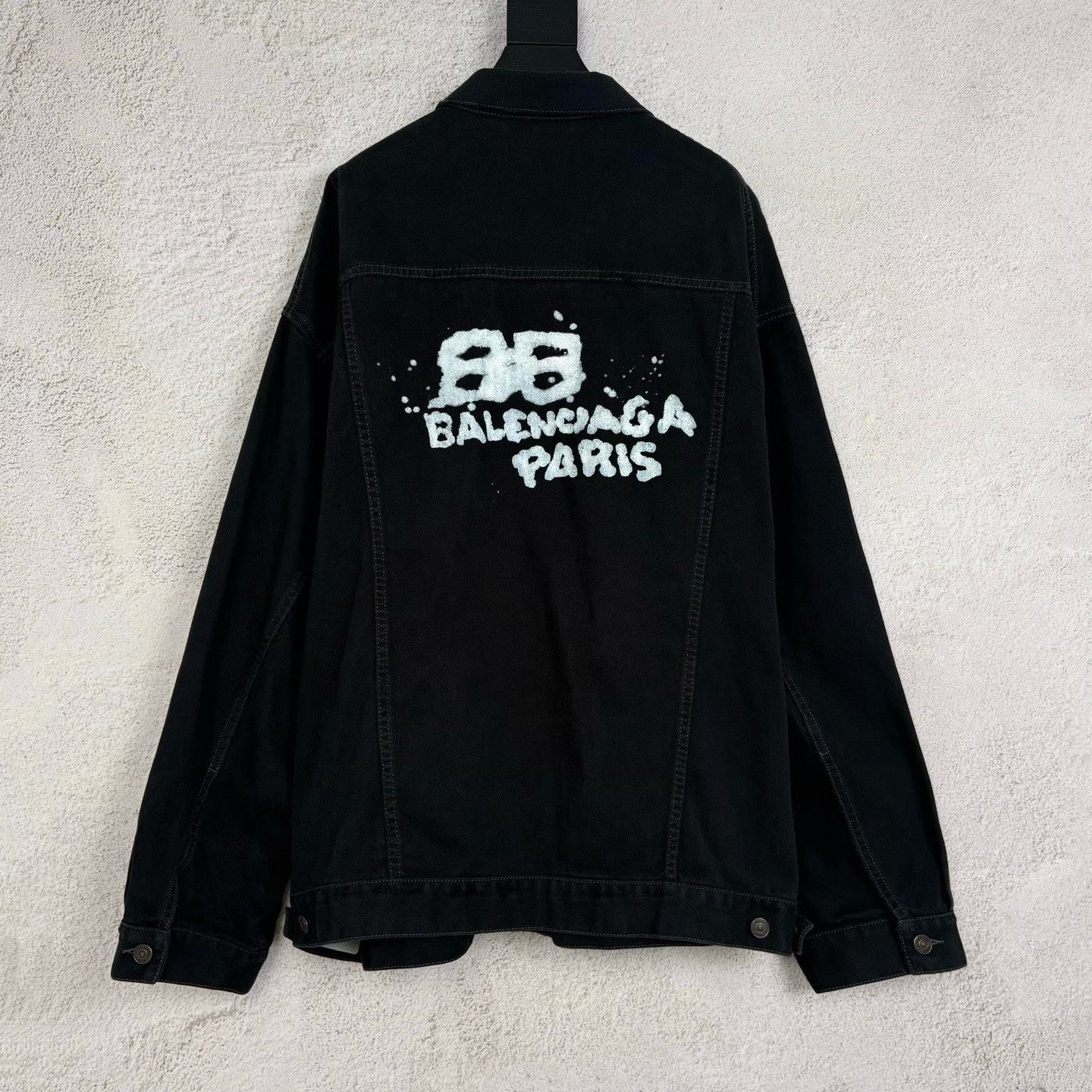 Balenciaga BALENCIAGA Graffiti Logo Denim Jacket Size US L / EU 52-54 / 3 - 1 Thumbnail
