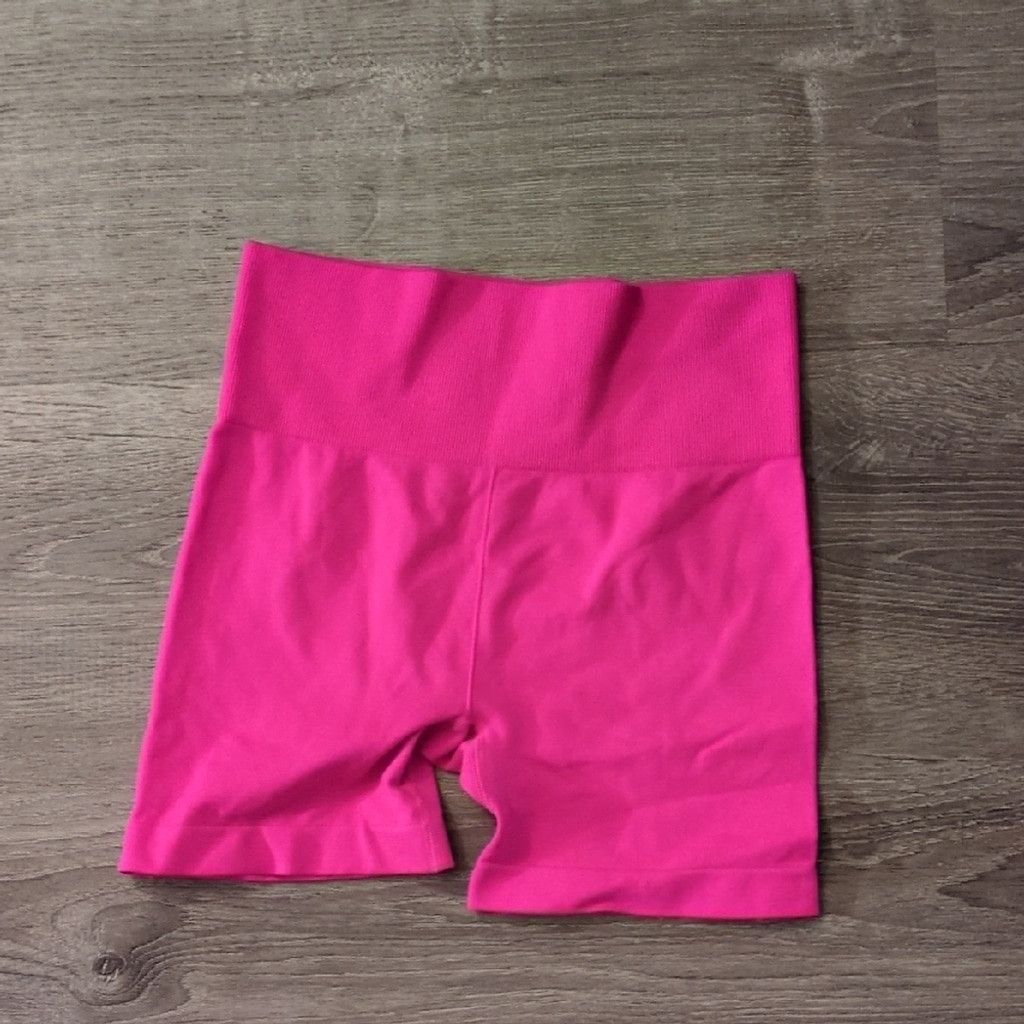 Other Zyia Hot Pink Seamless Ribbed Shorts Size Medium Size 24" / US 00 / IT 34 - 1 Thumbnail