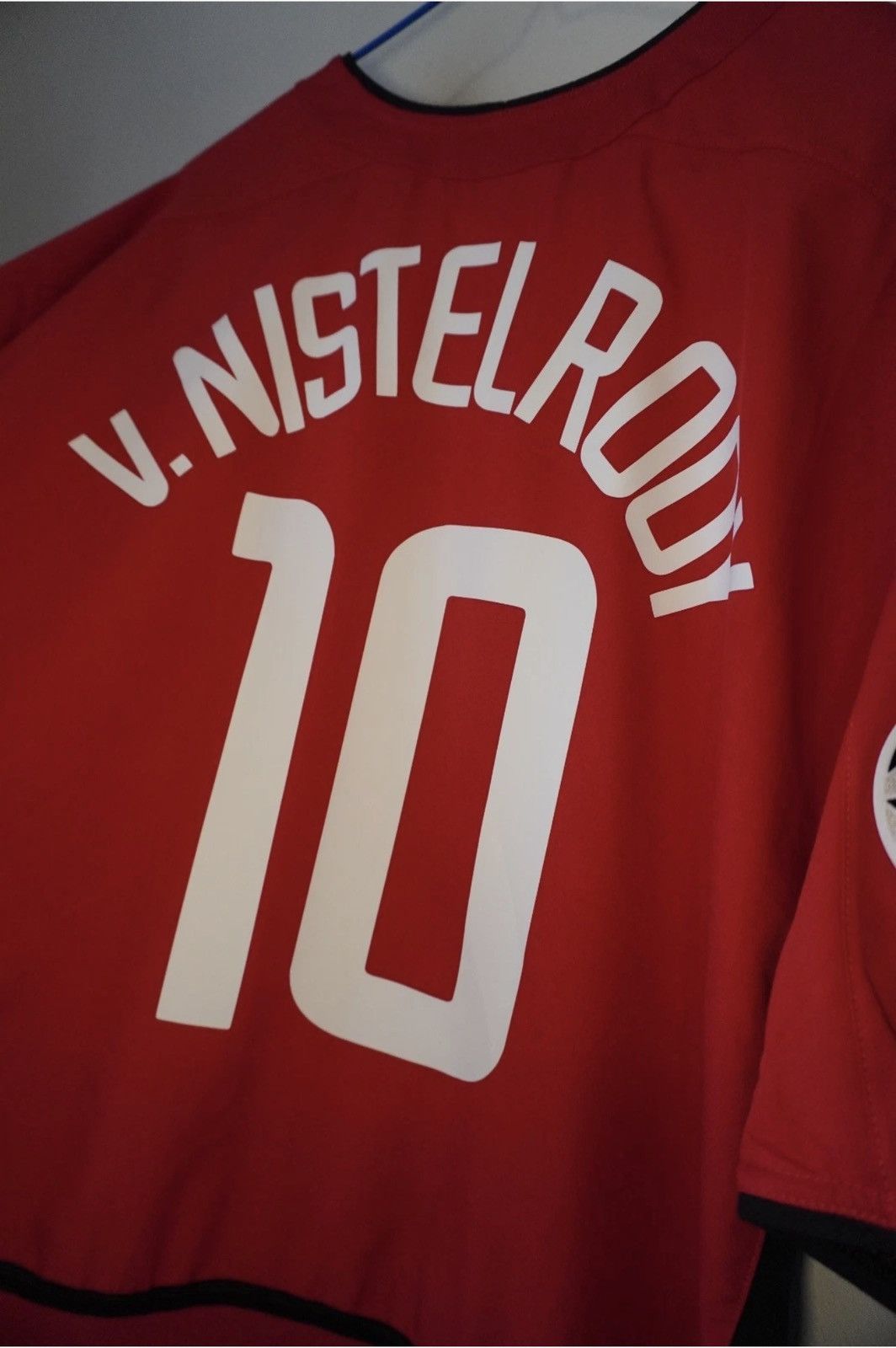 Nike 2002/03 Manchester United UCL Shirt 10 Van Nistelrooy XL Size US XL / EU 56 / 4 - 3 Thumbnail