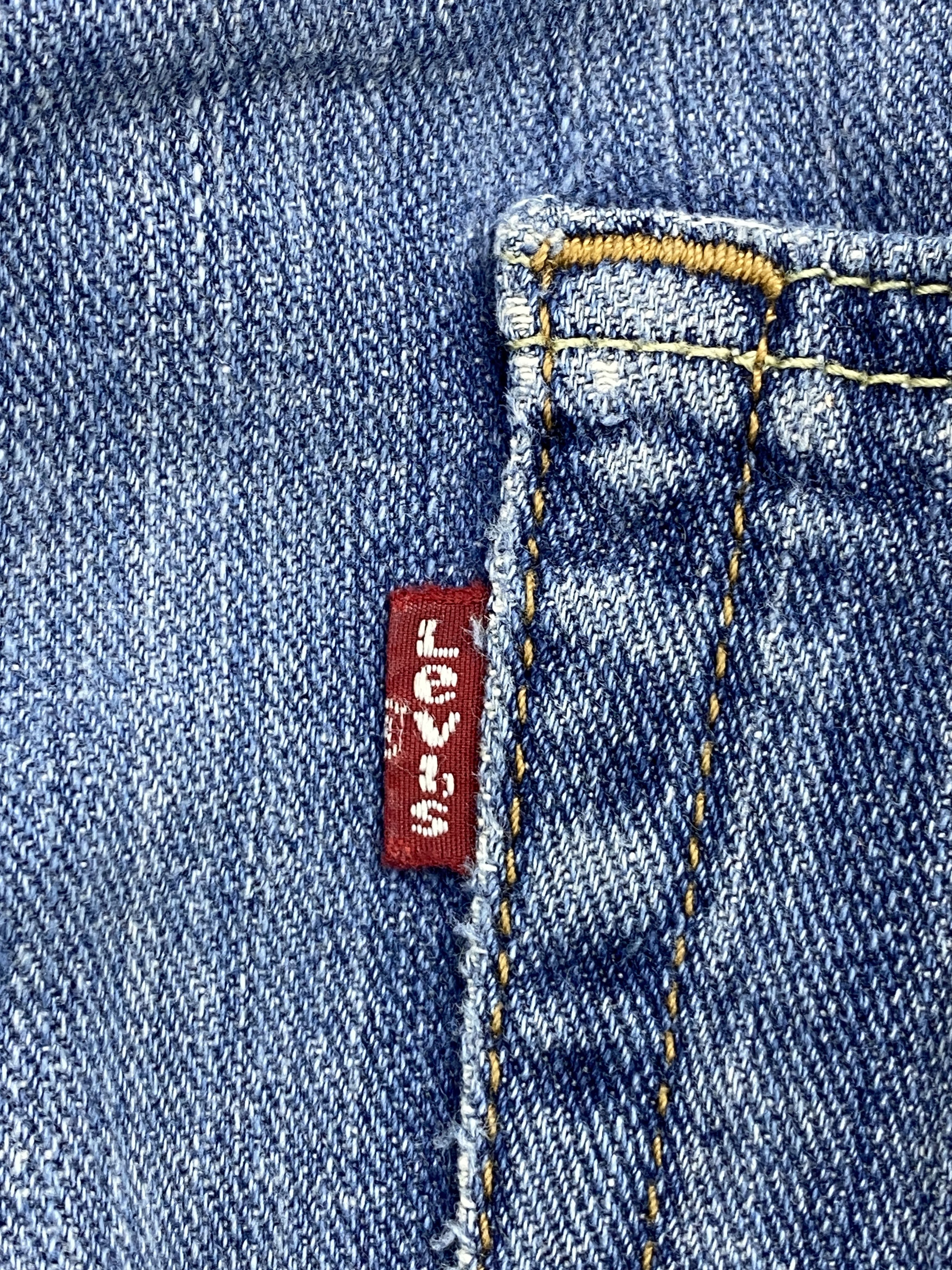 Levi's × Vintage Vintage Levi's 505 Blue Denim Jeans Size US 36 / EU 52 - 6 Thumbnail