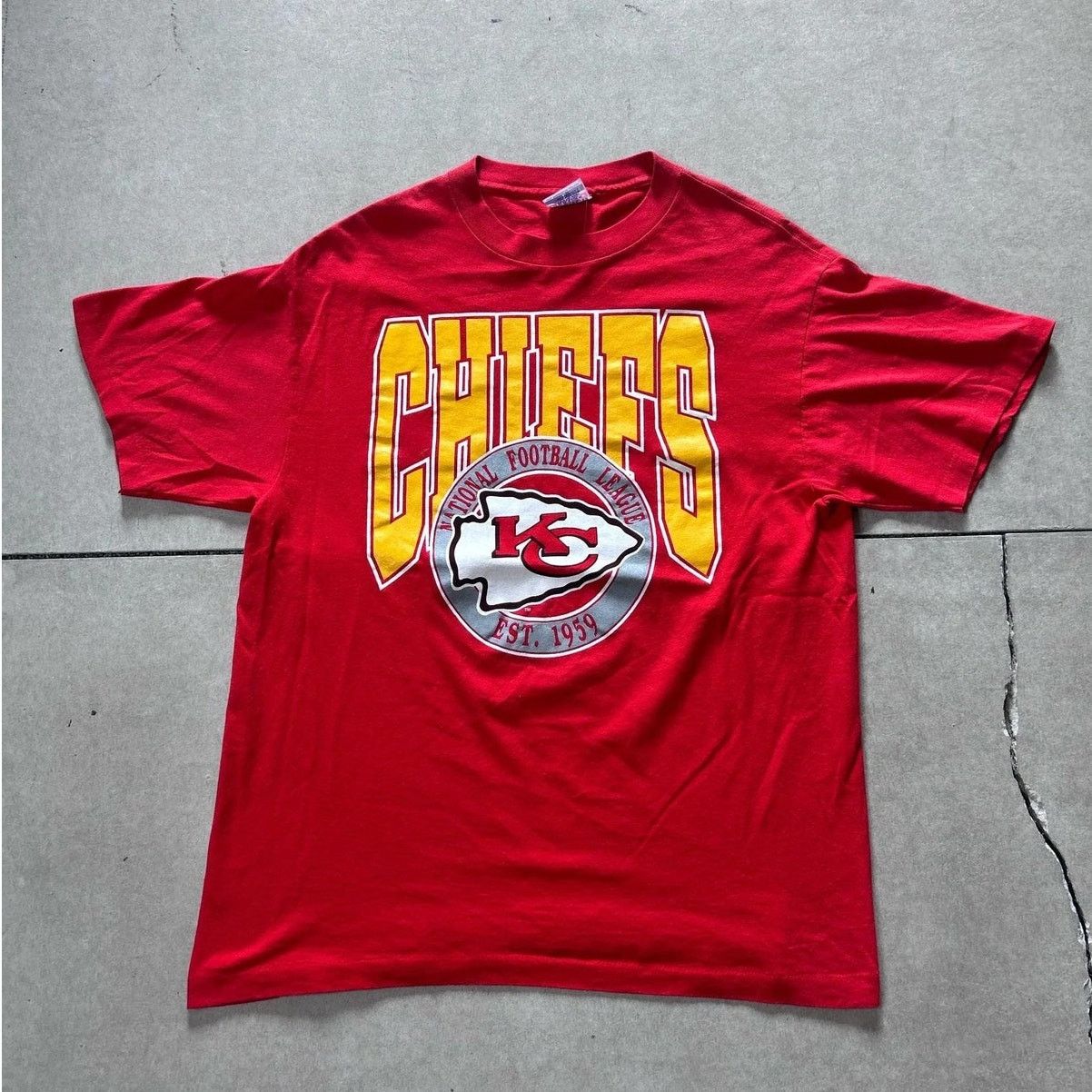 Other 90s Vintage Kansas City Chiefs Trench Red T Shirt Size L Size US L / EU 52-54 / 3 - 1 Thumbnail
