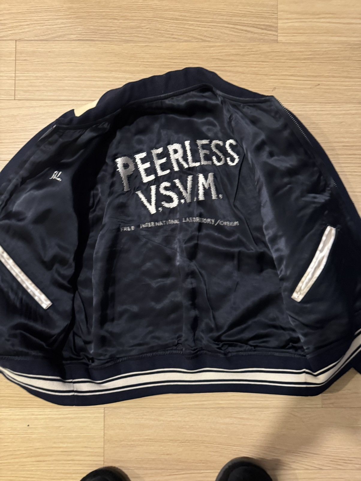 Visvim Visvim Peerless Reversible Satin Bomber Jacket Size US M / EU 48-50 / 2 - 2 Thumbnail