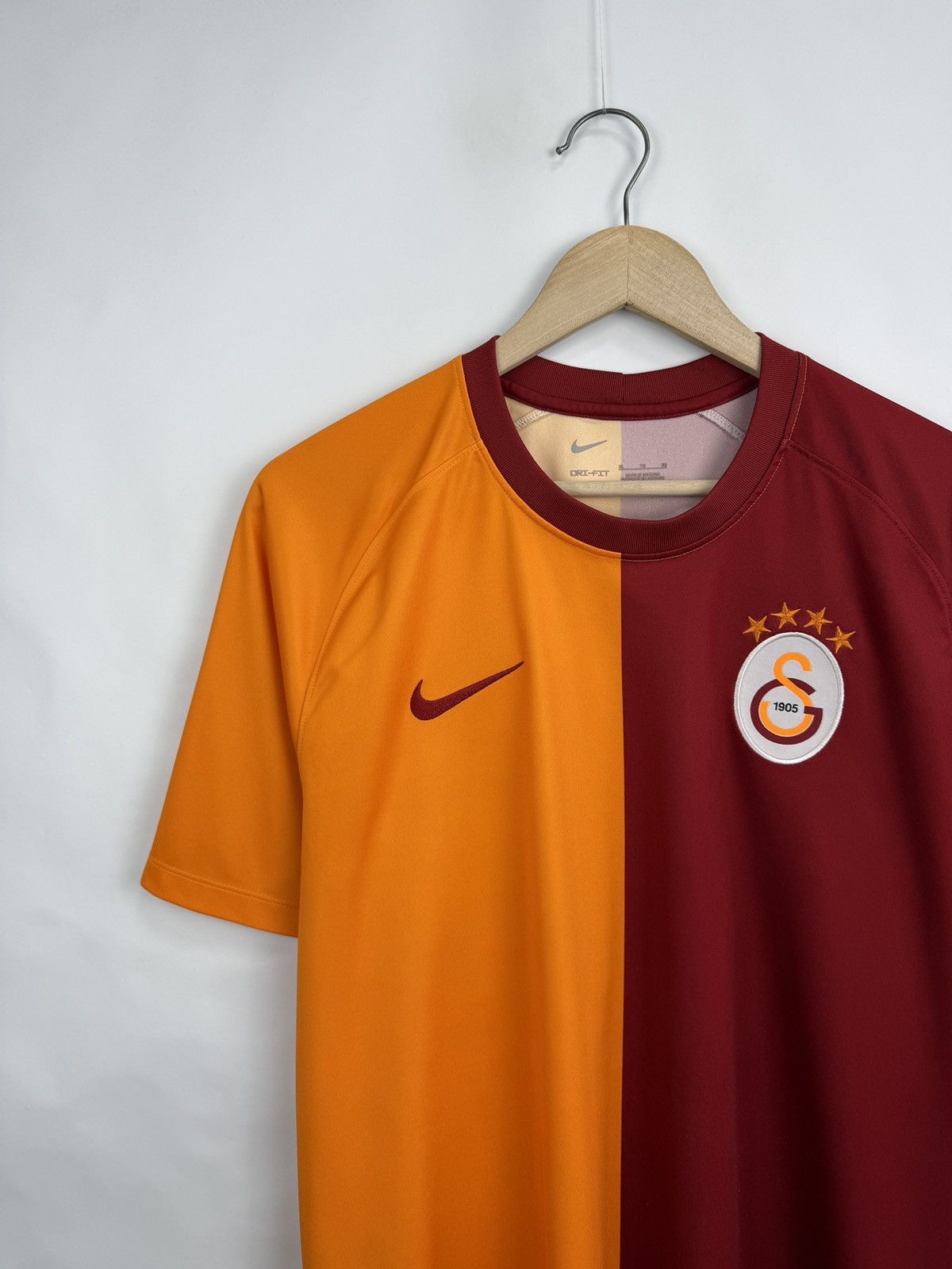 Nike 🇹🇷 23/24 Eray Iscan #46 Galatasaray Nike Home Jersey Soccer Size US XL / EU 56 / 4 - 4 Thumbnail