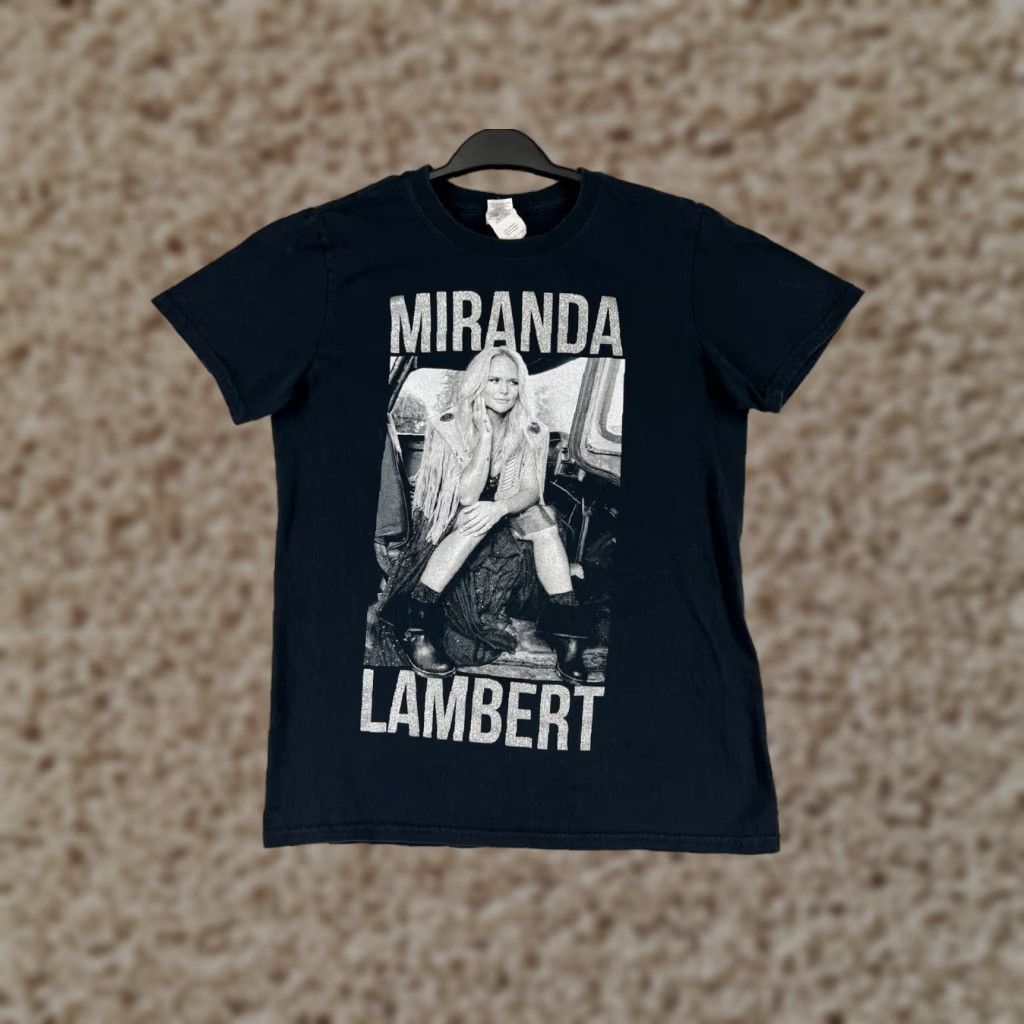Vintage Miranda Lambert Women's T-Shirt Small Black Music Concert 2020s Crew Neck Casual Size S / US 4 / IT 40 - 1 Thumbnail