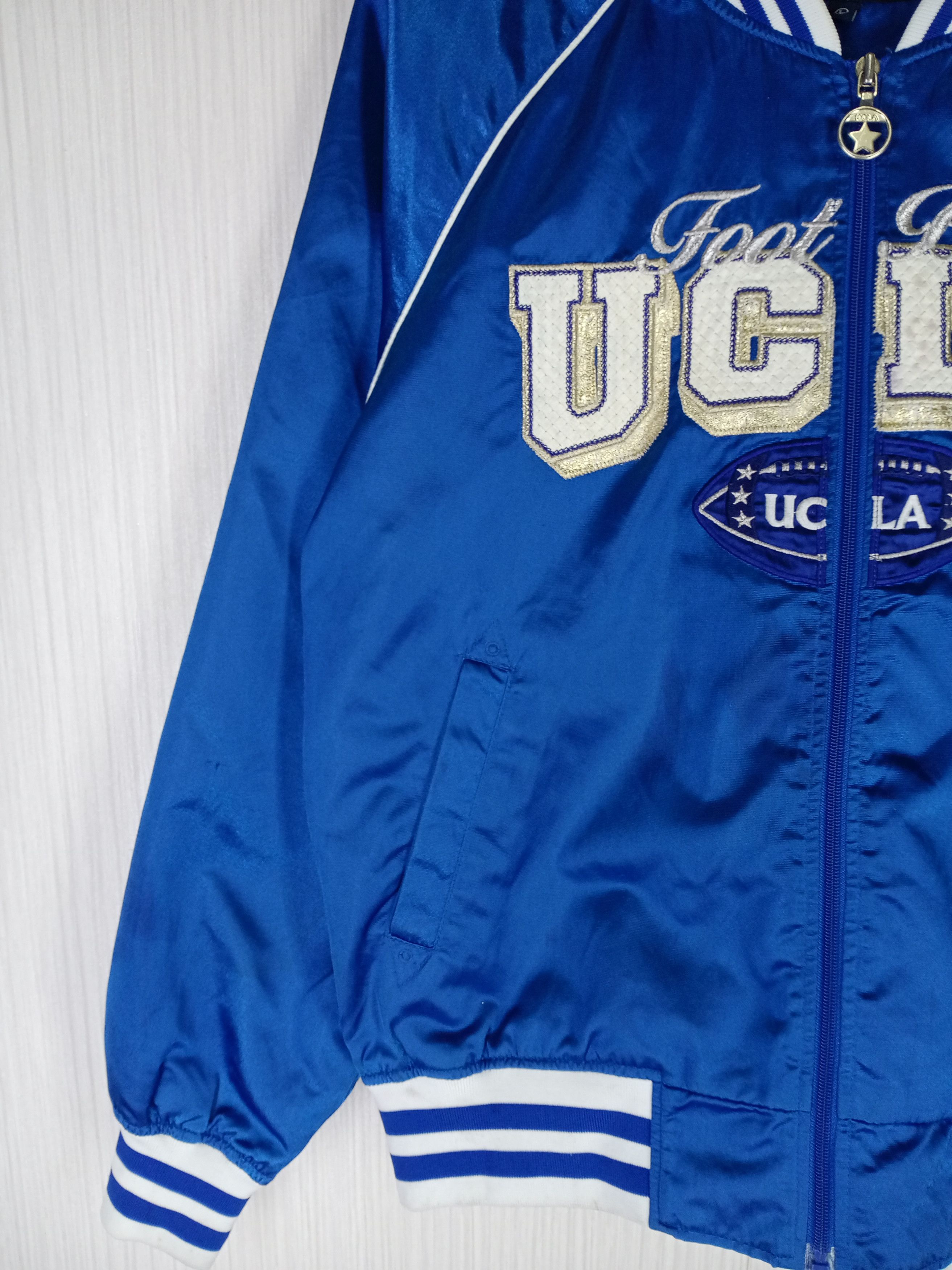 Other Rare Vintage UCLA Football Club Bomber Jacket Size US L / EU 52-54 / 3 - 6 Thumbnail