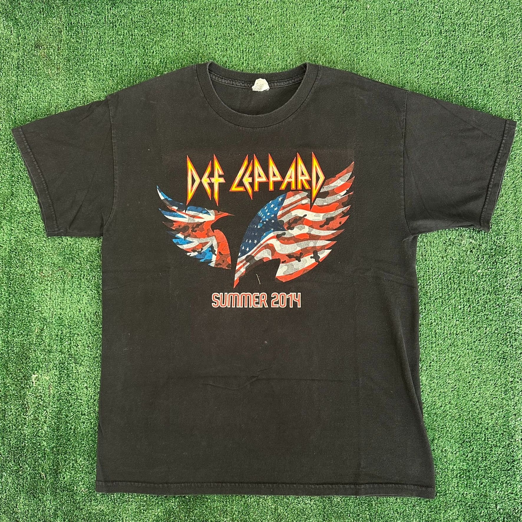 Def Leppard Def Leppard US Tour T-Shirt Classic Rock Concert Band Tee Size US L / EU 52-54 / 3 - 1 Thumbnail
