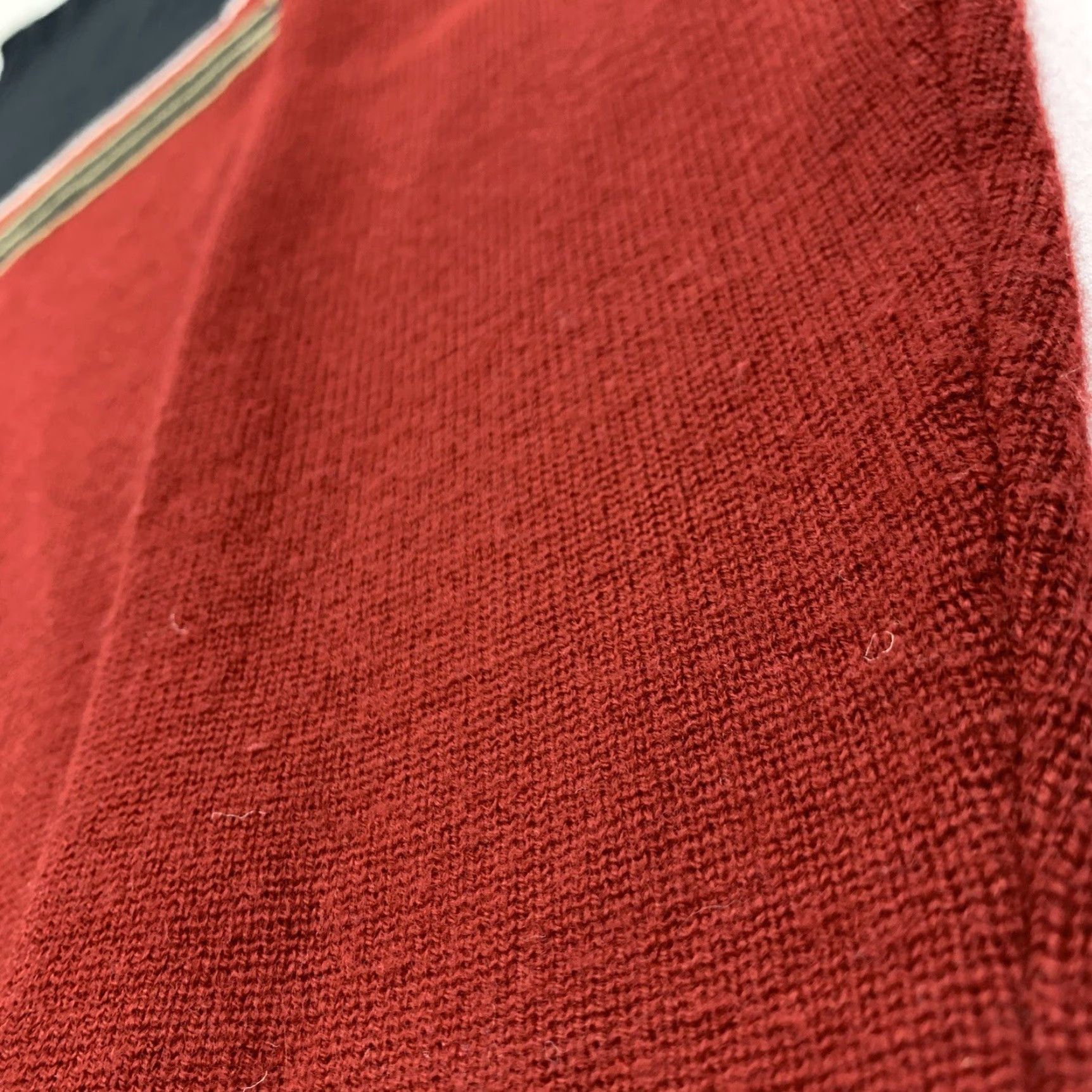 Vintage VINTAGE UNIONBAY Red Pullover Sweater Adult Medium V-Neck Grunge Skater USA Mens Size US M / EU 48-50 / 2 - 5 Thumbnail