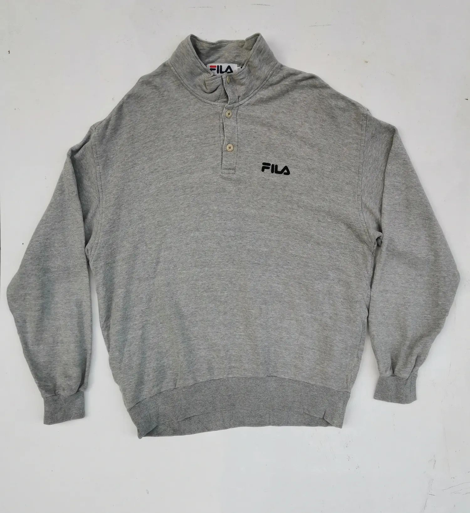 Fila Rare!!! Fila Small Logo Sweatshirts Size US XL / EU 56 / 4 - 1 Thumbnail
