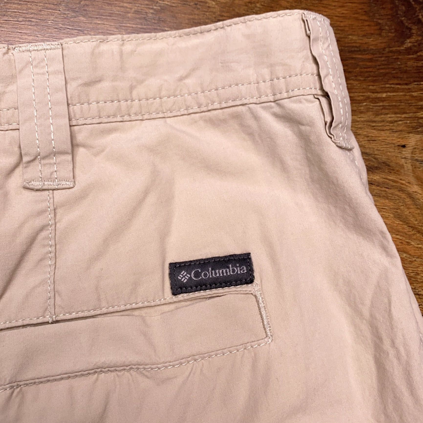 Vintage Columbia Shorts Adult 40 Beige Chino Outdoor Mens Size US 40 / EU 56 - 6 Thumbnail