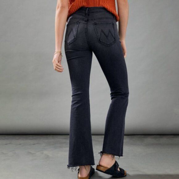 MOTHER MOTHER The Weekender Fray Mid Rise Flare Leg Jeans - 27" Size 27" / US 4 / IT 40 - 13 Thumbnail