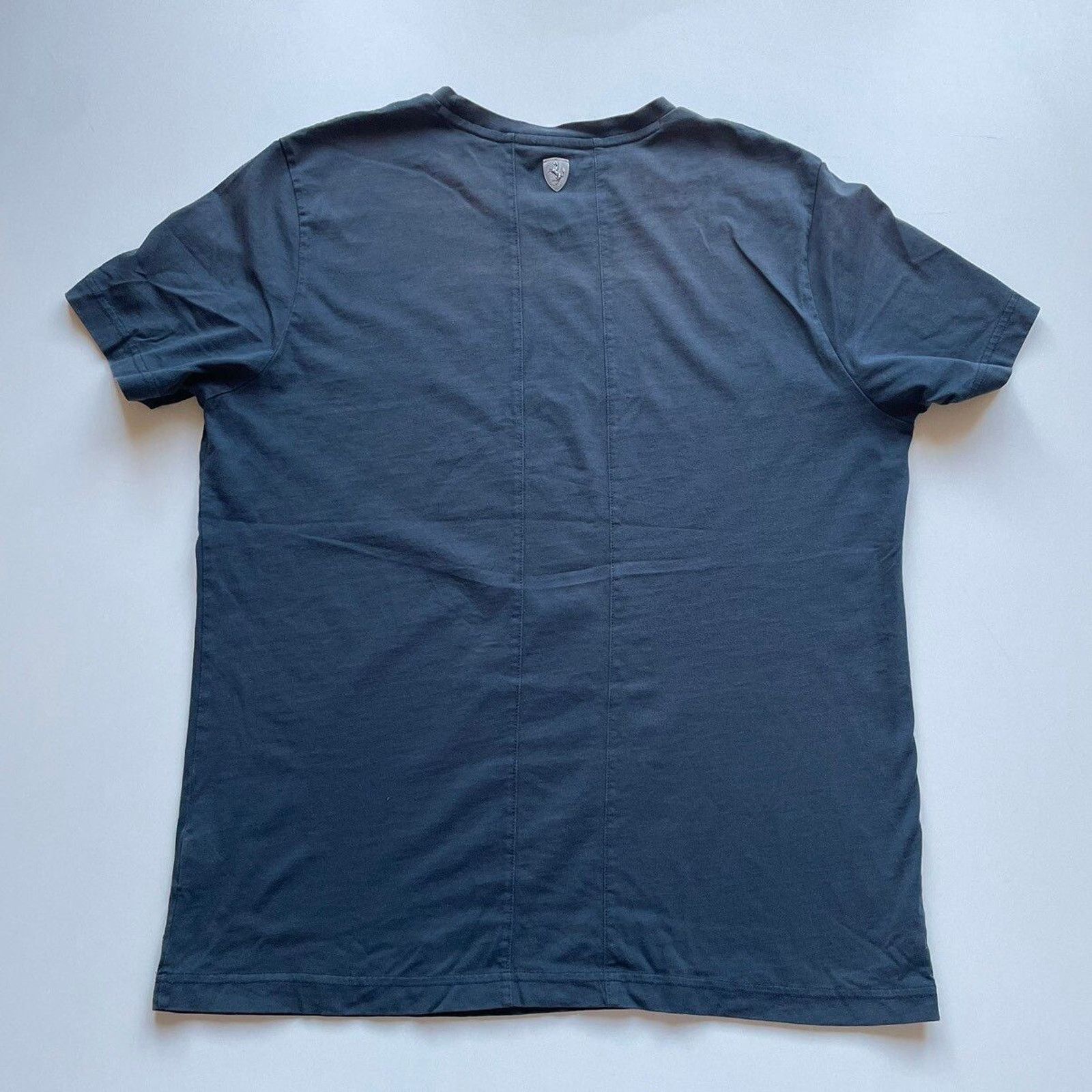 Ferrari Vintage Puma Ferrari Racing Graphic T Shirt XL Faded Black Size US L / EU 52-54 / 3 - 3 Thumbnail