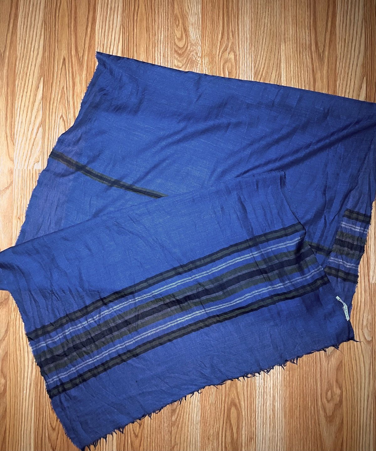 Begg x Co BEGG & Co. Cashmere Scarf Shawl Stripped Blue Size ONE SIZE - 3 Thumbnail