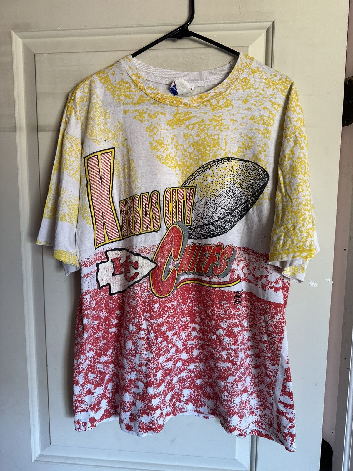 NFL × Vintage 1991 Kansas City Chiefs all over print Size US XL / EU 56 / 4 - 1 Thumbnail