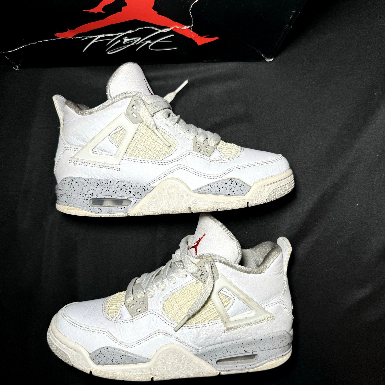 Jordan Brand × Nike Size 5 - Nike Air Jordan 4 Retro GS White Oreo Men's Shoes Size US 5 / EU 37 - 2 Thumbnail