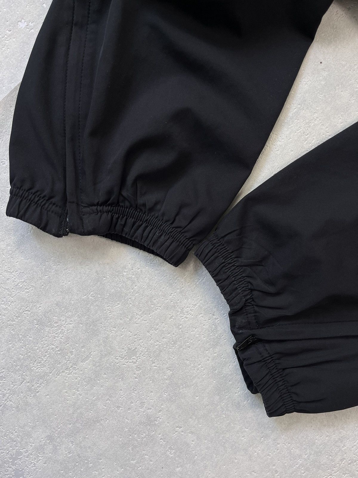 Nike 90’s NIKE SWOOSH LOGO BAGGY Y2K TRACK PANTS GORPCORE Size US 32 / EU 48 - 7 Thumbnail