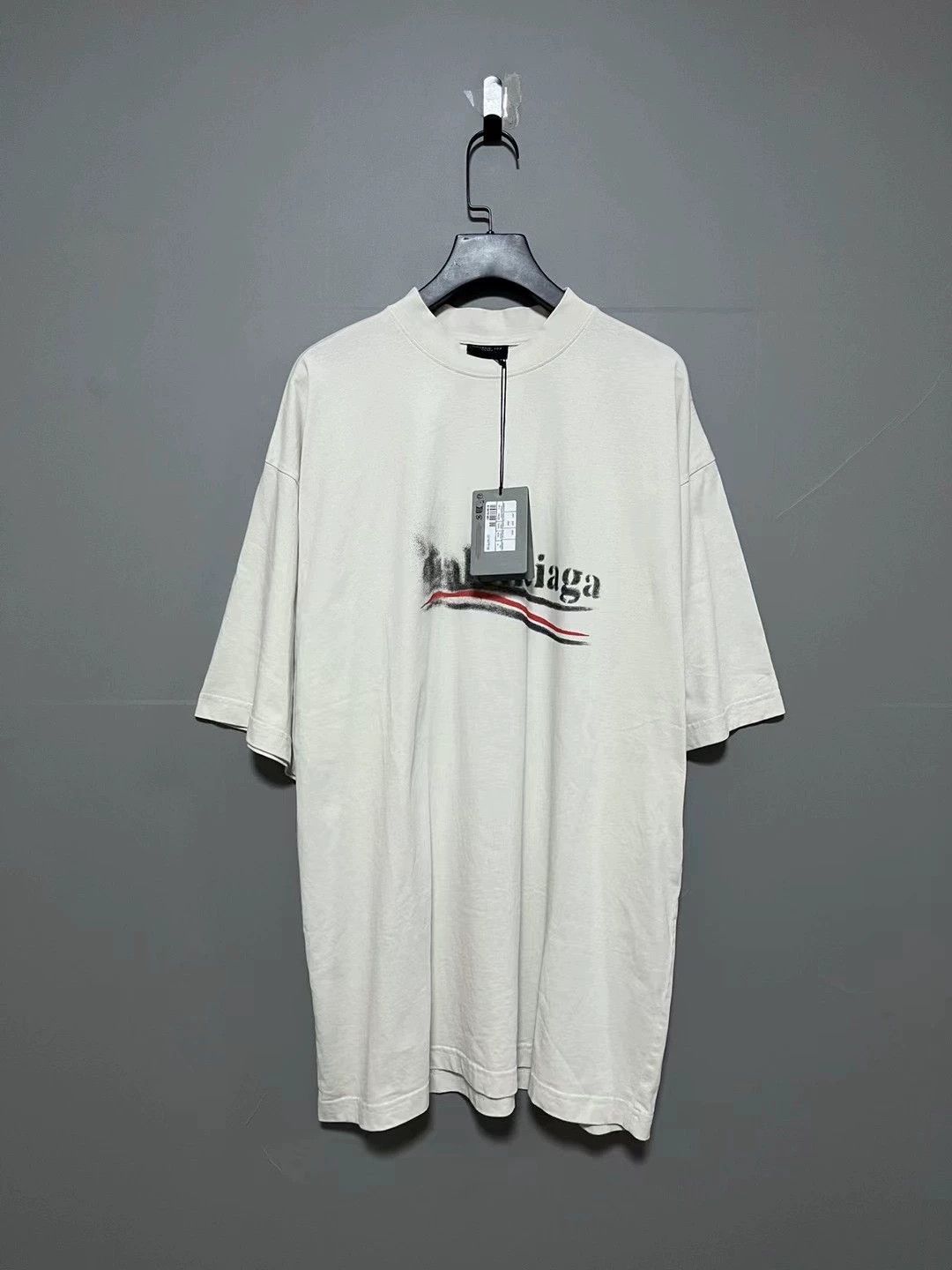 Balenciaga Balenciaga new blurred dissolution cola short sleeved shirt Size US M / EU 48-50 / 2 - 1 Thumbnail