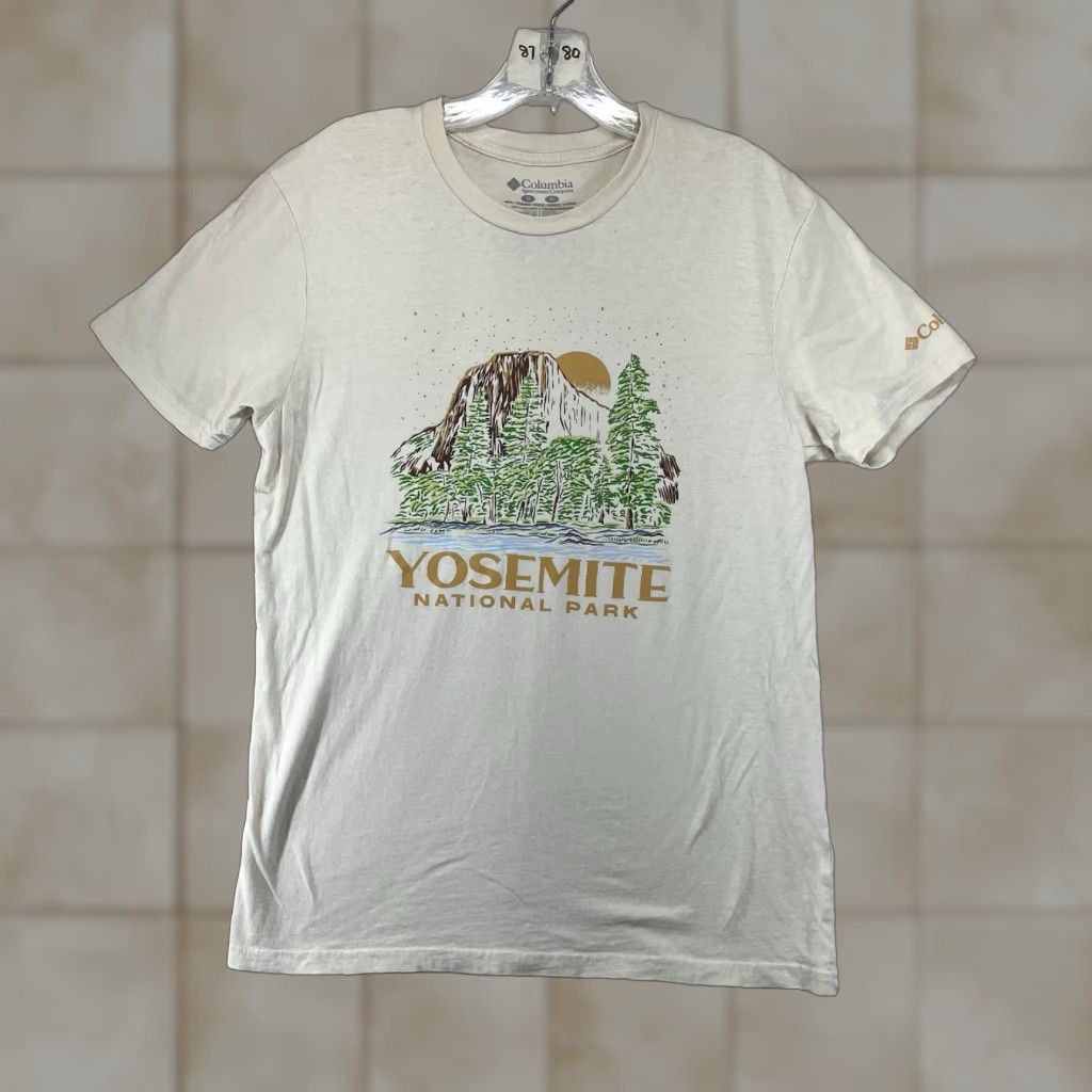 Vintage COLUMBIA Men's Medium Beige Graphic Print T-Shirt Yosemite National Park Outdoor Casual Short Sleeve Size US M / EU 48-50 / 2 - 1 Thumbnail
