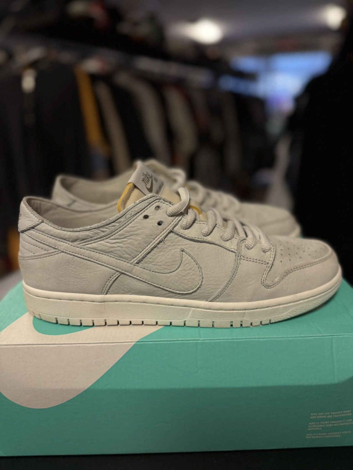 Nike Nike SB Dunk Low Pro Decon Shoes Light Bone AA4275-001 Size US 11 / EU 44 - 1 Thumbnail