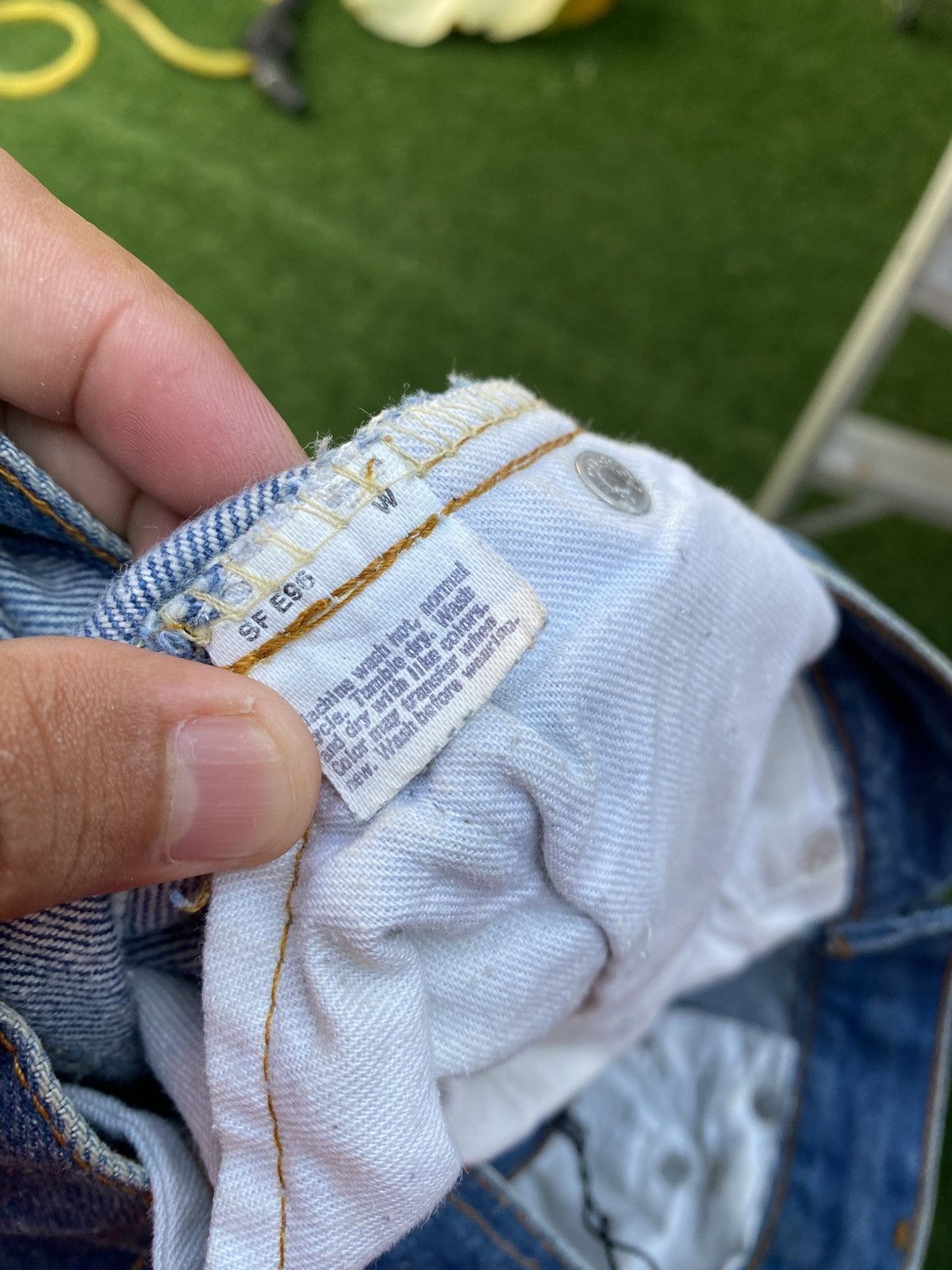 Levi's × Levi's Vintage Clothing × Vintage W30x32.5 vintage levi's 501 made in USA 80s Size US 30 / EU 46 - 7 Thumbnail