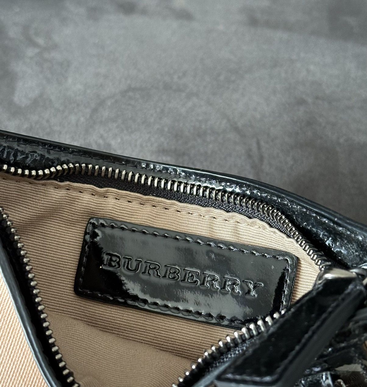 Burberry Burberry Small Nova Check Pouch / Burberry Hand bag Mini Size ONE SIZE - 6 Thumbnail