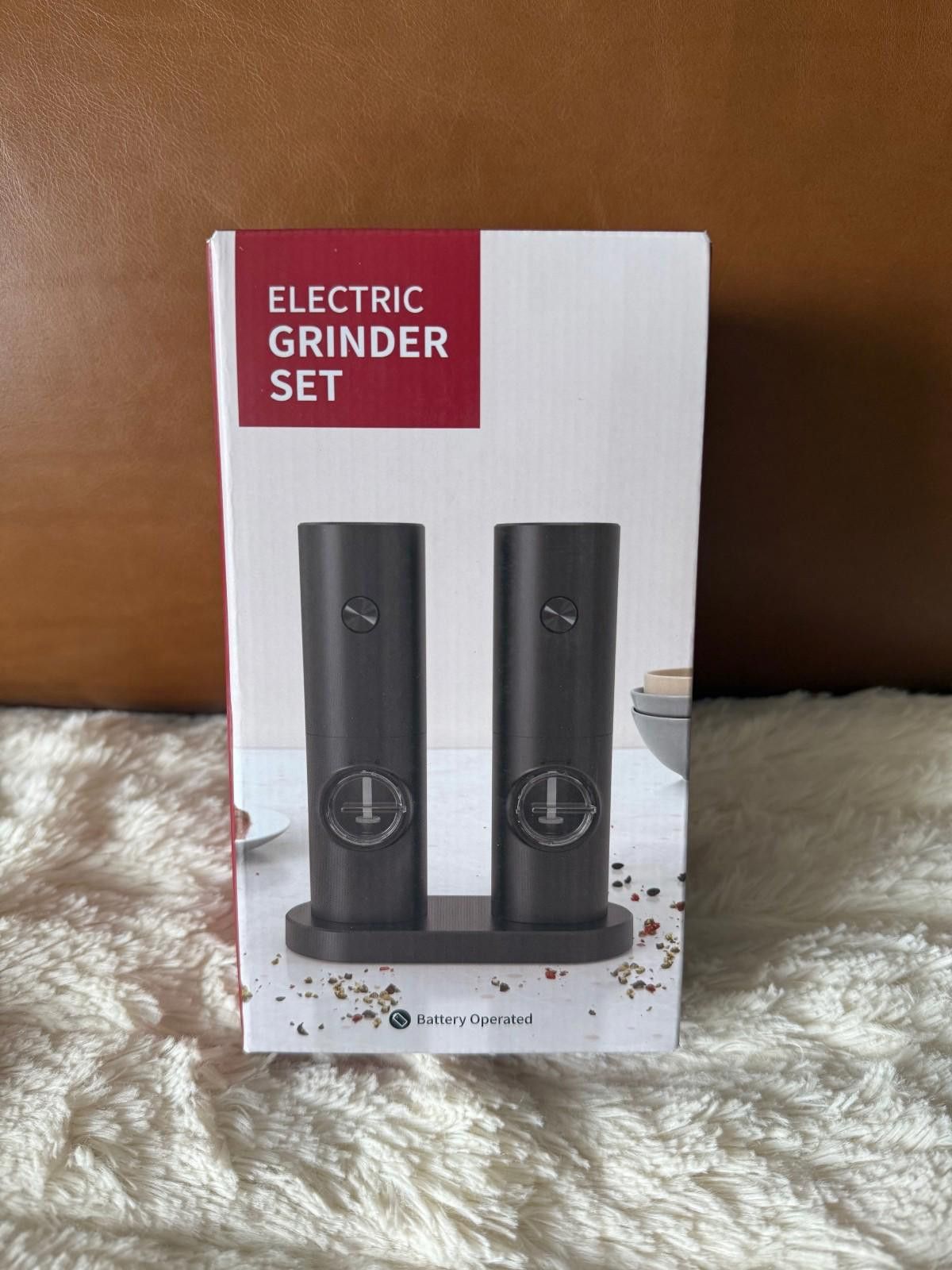 Other Electric Salt and Pepper Grinder Set Battery w/ LED Light Size ONE SIZE - 1 Thumbnail