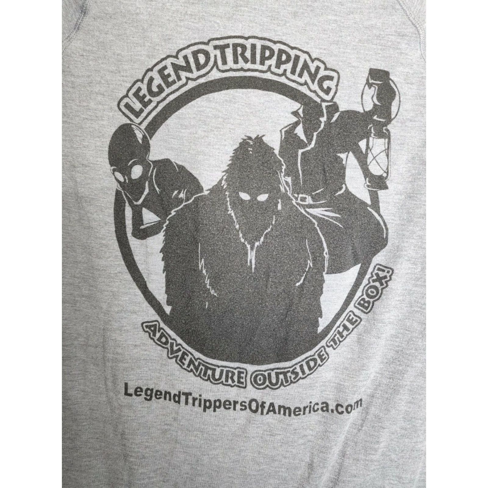 Vintage Mens M Bigfoot Aliens Research Legend Tripping Team Funny T-Shirt Gray Cotton Graphic Print Short Sleeve Round Neck Sport tek Men Size US M / EU 48-50 / 2 - 2 Thumbnail