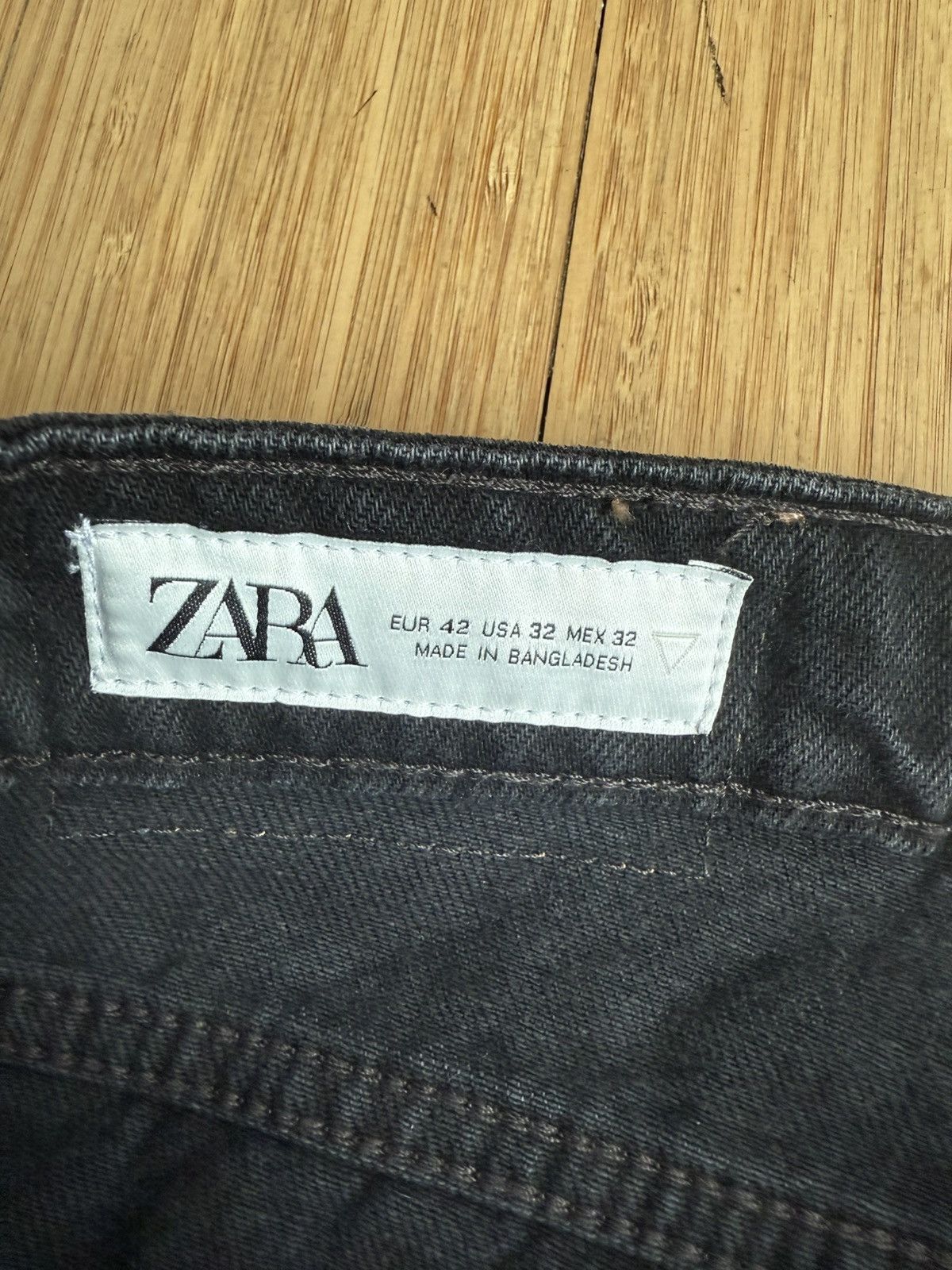 Zara Black denim shorts Size US 32 / EU 48 - 3 Thumbnail