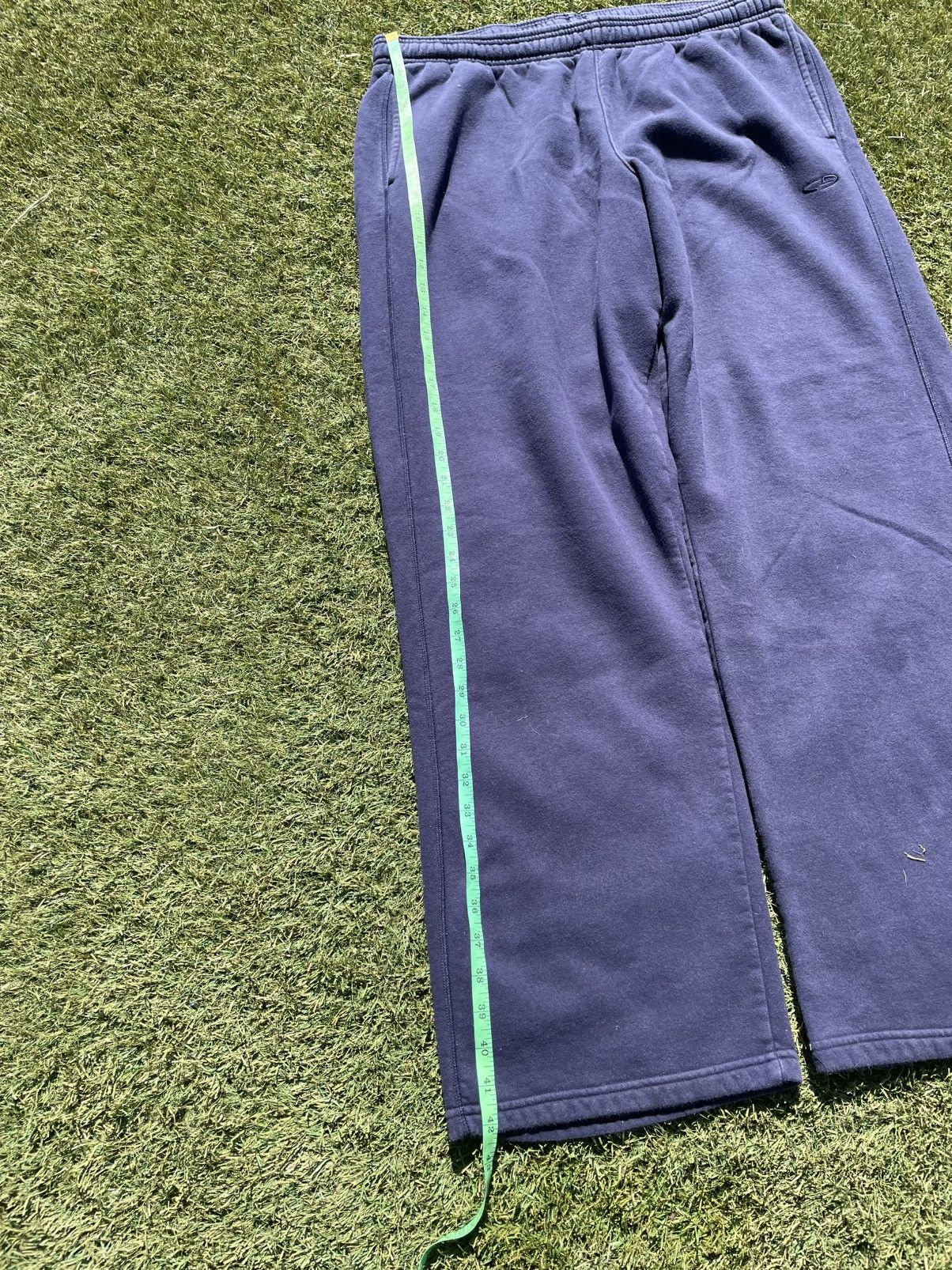 Champion Vintage 2000s Champion Active Jogger Sweatpants Size xl Size US 36 / EU 52 - 7 Thumbnail