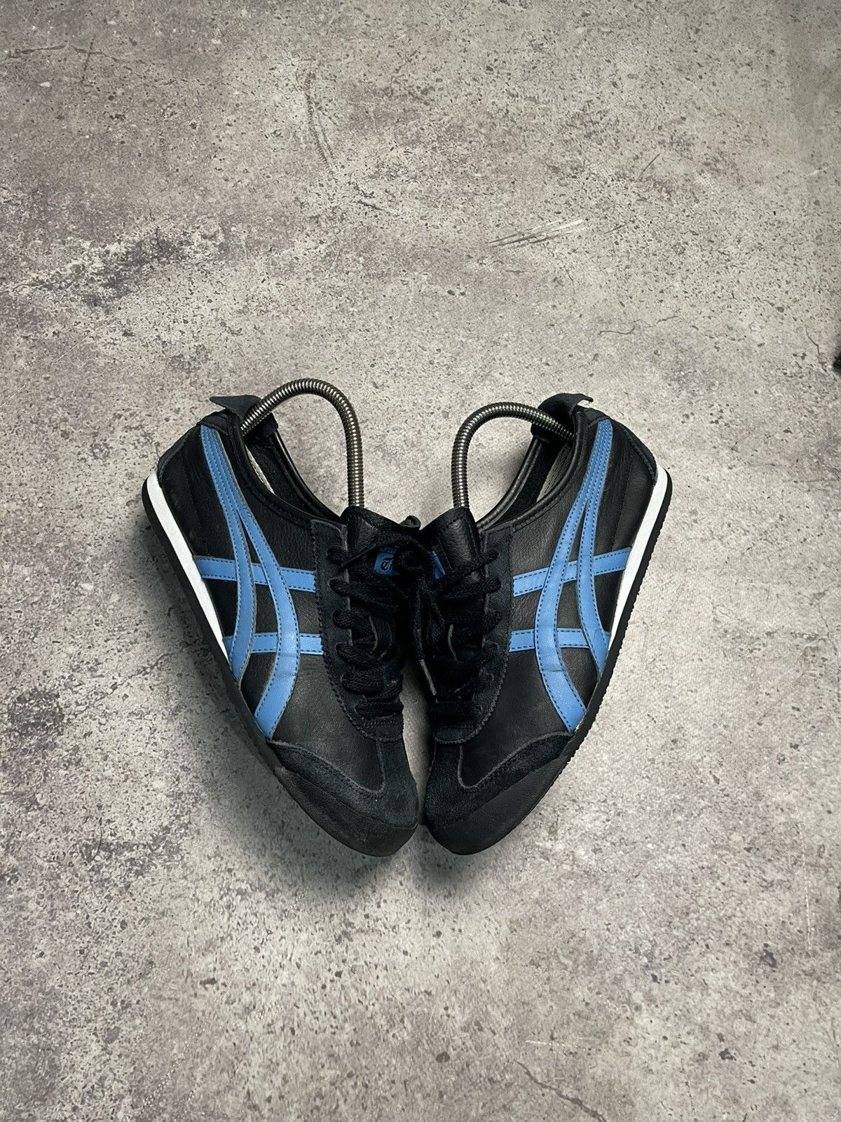 Asics Vintage Asics onitsuka tiger mexico 66 sneakers US 6 Size US 6 / EU 39 - 1 Thumbnail