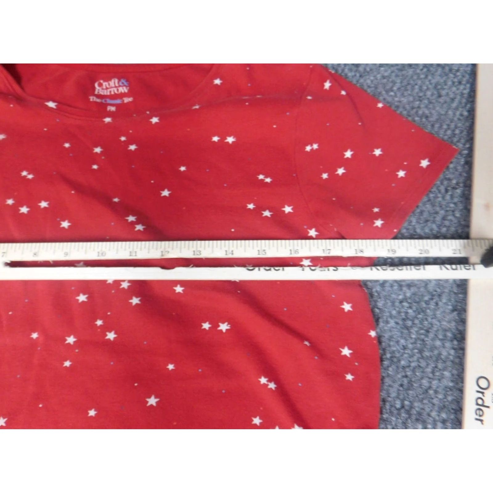 Croft & Barrow Croft & Barrow Womens Shirt PM petites Red Stars tee Shirt Mens? Size M / US 6-8 / IT 42-44 - 7 Thumbnail