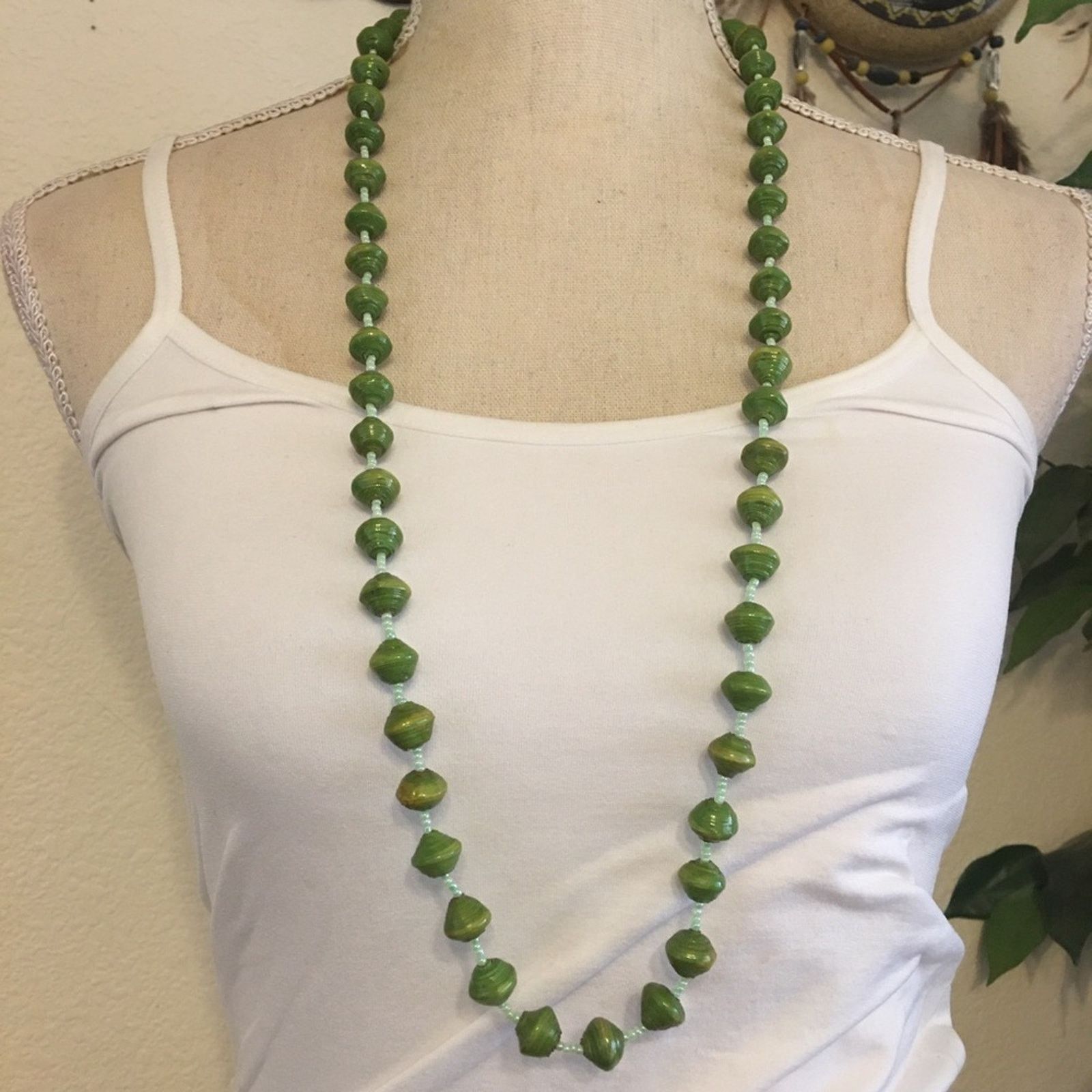 Handmade Handmade resin coated paper bead necklace Size ONE SIZE - 1 Thumbnail