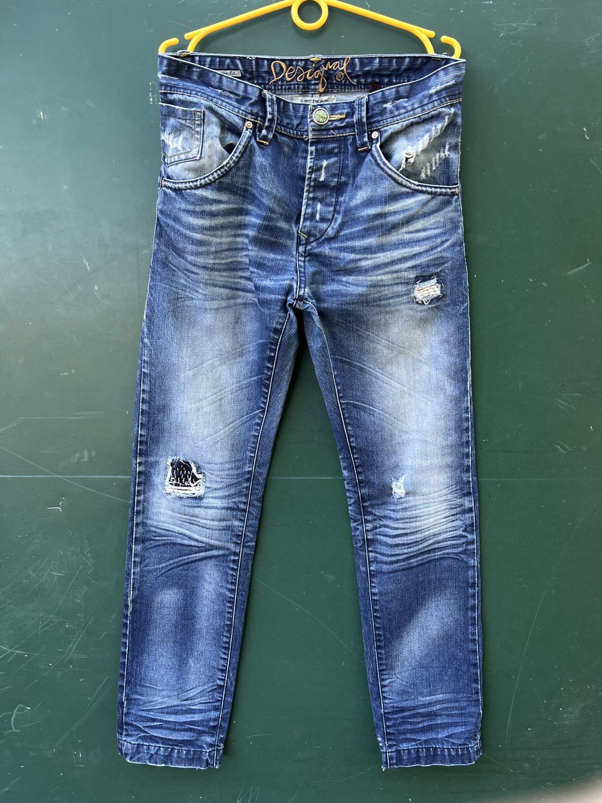 Desigual Desigual y2k Ripped Jeans Denim Washed Size US 30 / EU 46 - 1 Thumbnail