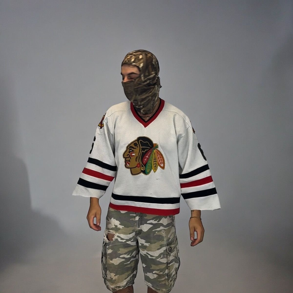 NHL × Vintage Vintage Black Hawks Thrashed Mesh Jersey Size US L / EU 52-54 / 3 - 10 Thumbnail
