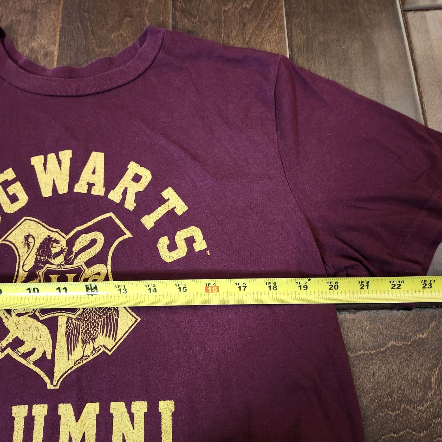 Vintage Harry Potter Shirt Mens Medium Hogwarts Alumni Seven Times Six Burgandy 100% Cotton Crewneck Short Sleeve T-Shirt Fall M Size US M / EU 48-50 / 2 - 7 Thumbnail