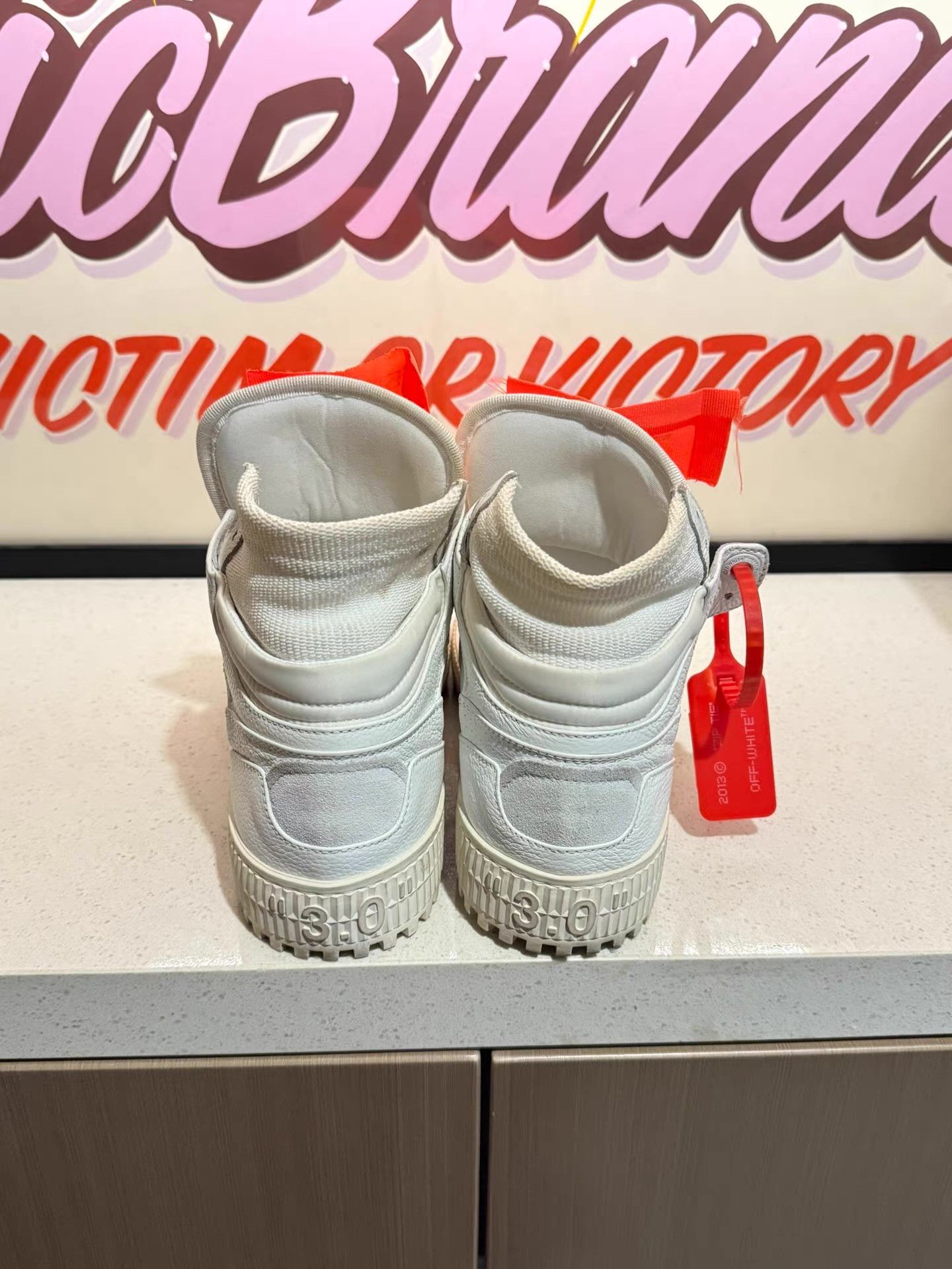 Off-White OFF-WHITE Off-Court 3.0 Sneakers Ｑ20 Size US 7 / IT 37 - 2 Thumbnail