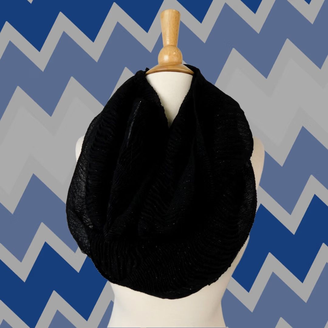 Vintage Cejon Ruched Ombre Metallic Infinity Loop Cowl Scarf - Black Woman Scarf Vintage? Size ONE SIZE - 1 Thumbnail