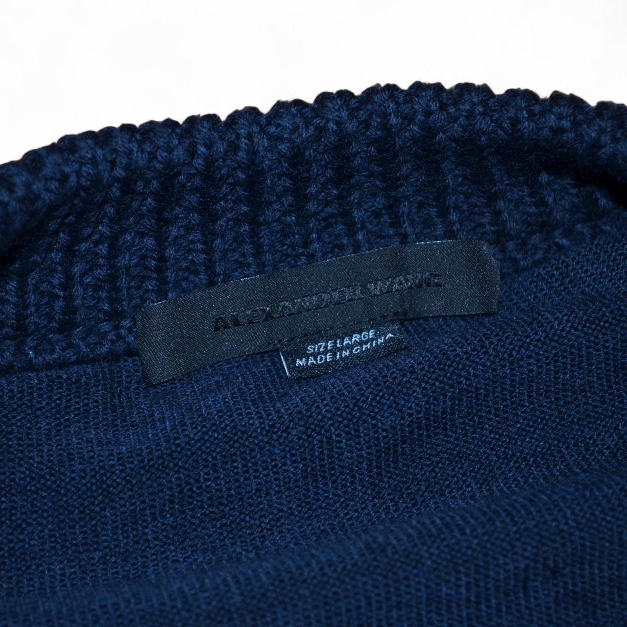 Alexander Wang Alexander Wang main line navy wool vneck heavy sweater large Size US L / EU 52-54 / 3 - 2 Thumbnail
