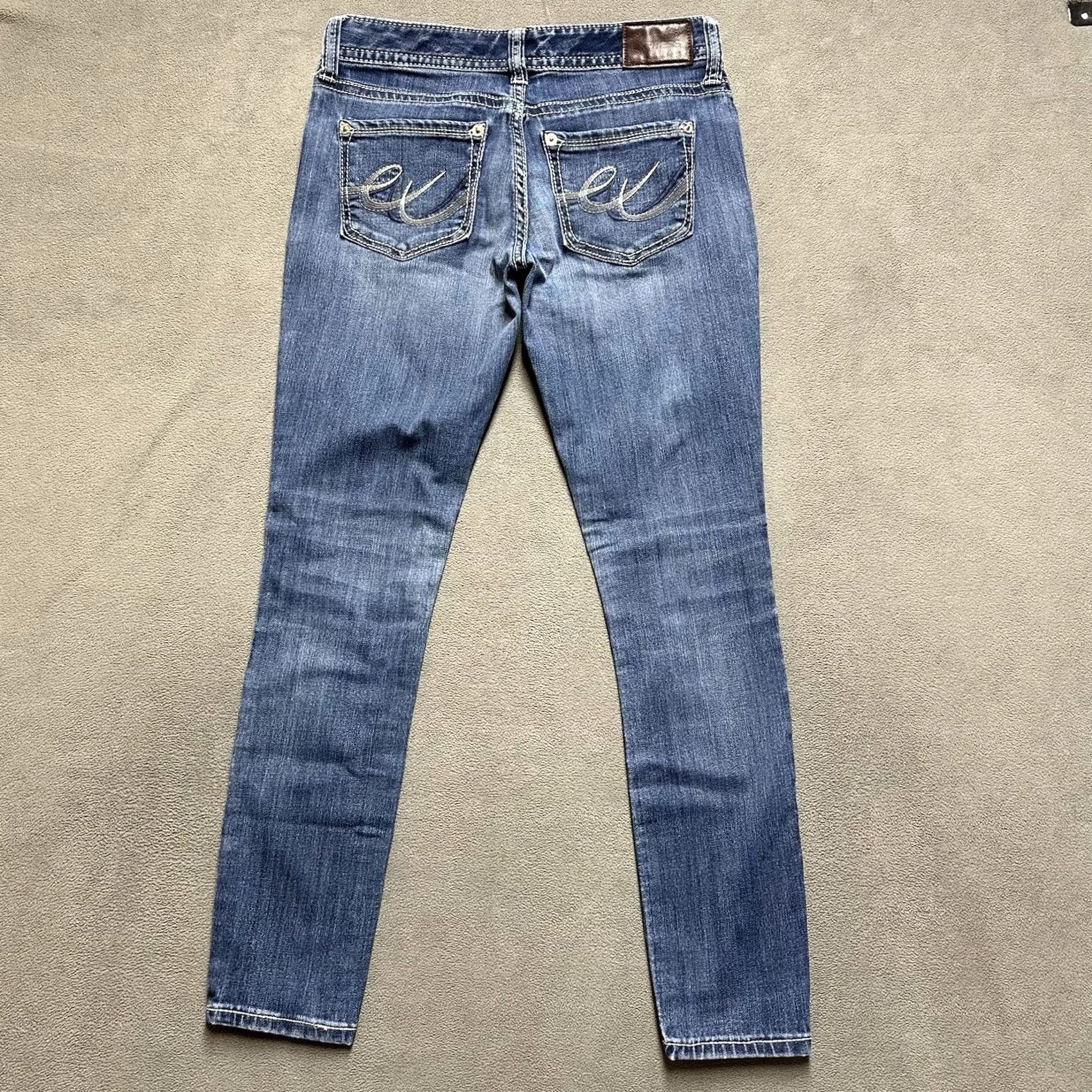 Express Express Jeans Womens 6 Blue Denim Legging Low Rise Stretch Whiskered Size 28" / US 6 / IT 42 - 2 Thumbnail