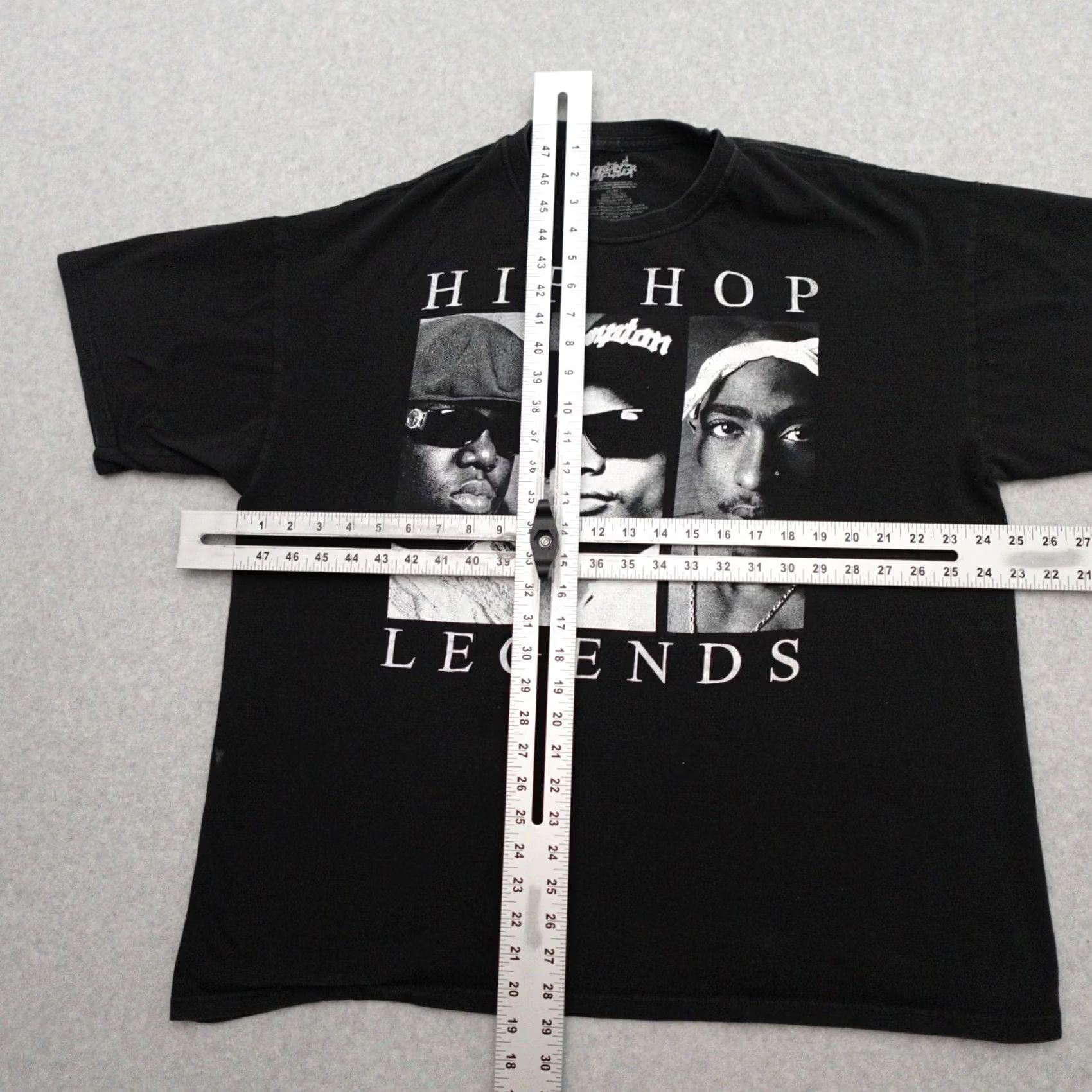 Vintage Hip-Hop Legends Shirt Adult 2XL 2Pac Eazy-E Biggie 90s Music Rap Tee 29x25 Size US XXL / EU 58 / 5 - 3 Thumbnail
