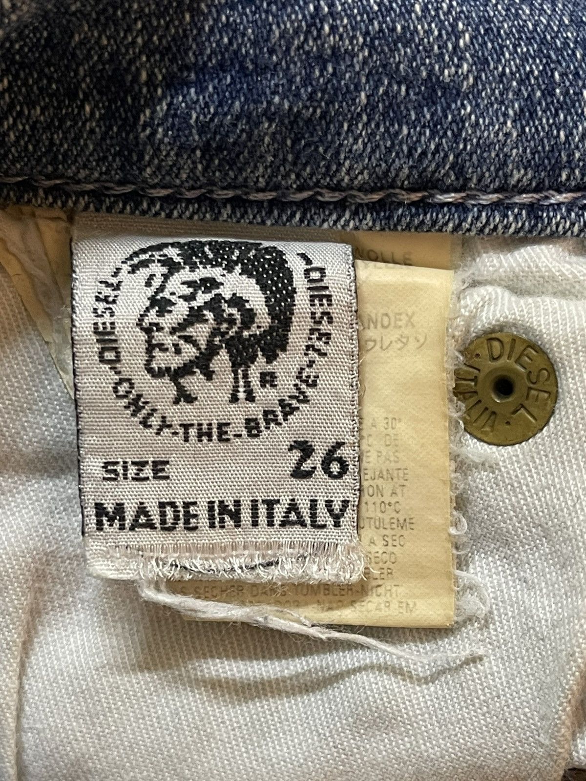 Diesel Vintage Diesel Industry Mud Wash Faded Style Wide Leg Jeans Size US 28 / EU 44 - 9 Thumbnail