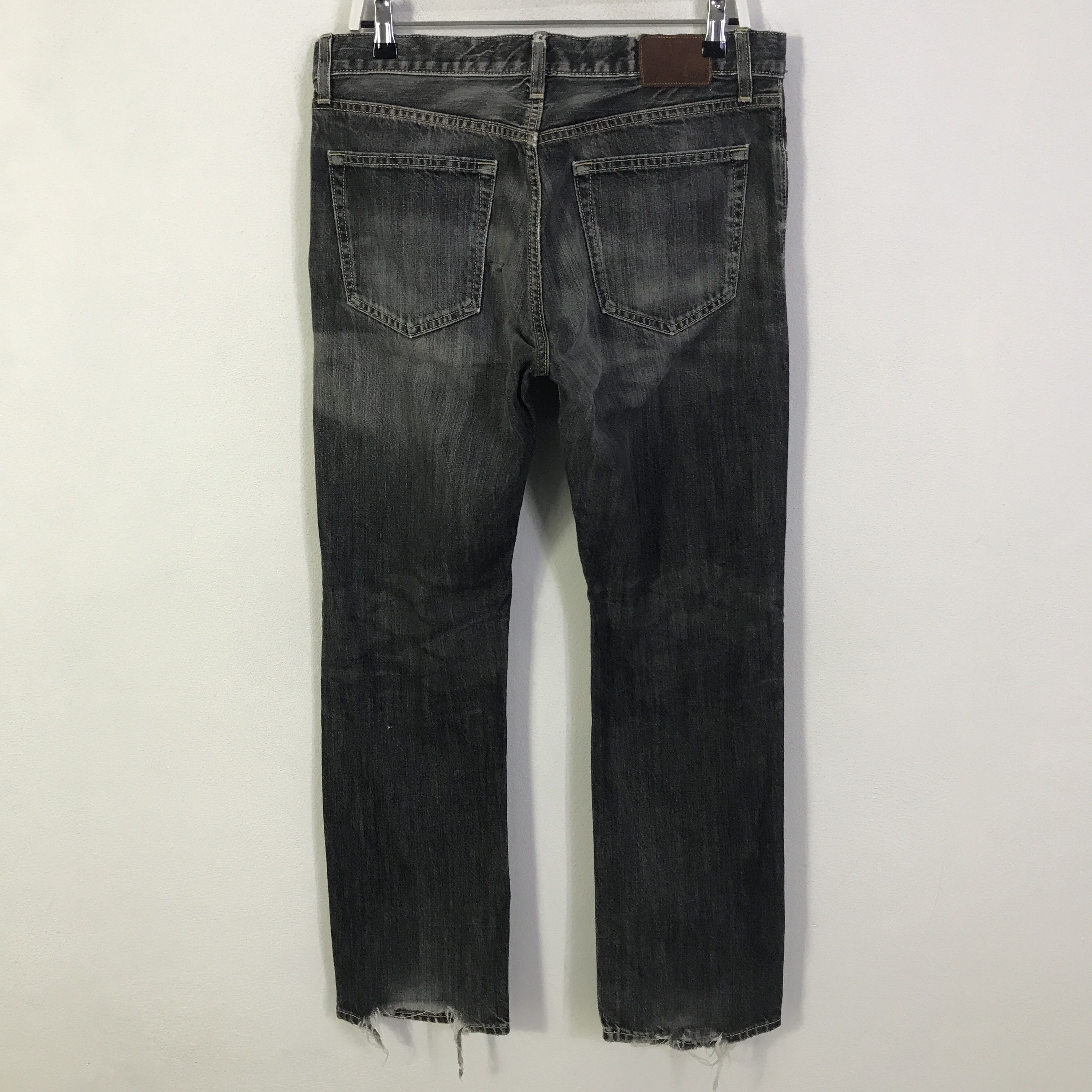 Japanese Brand Black Faded Denim japan Uniqlo jeans pants K130B23 Size US 33 - 4 Thumbnail