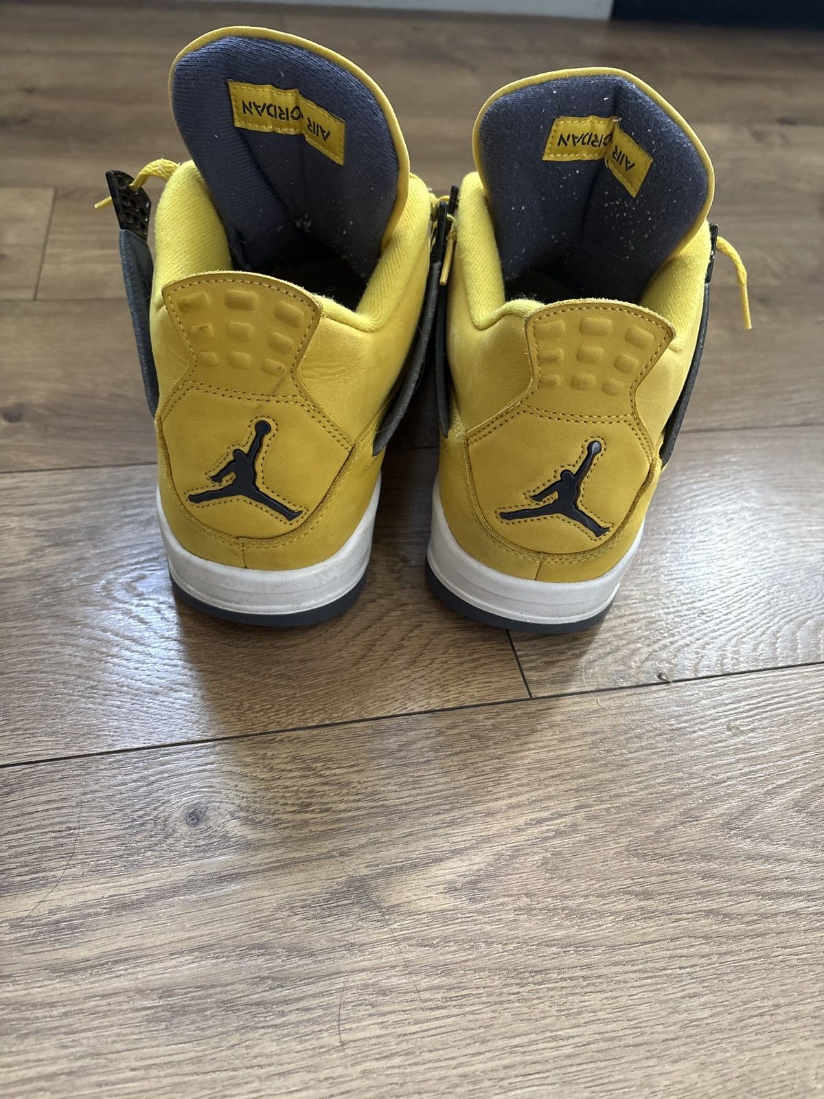 Jordan Brand Jordan 4 Lightnings Size US 10 / EU 43 - 2 Thumbnail