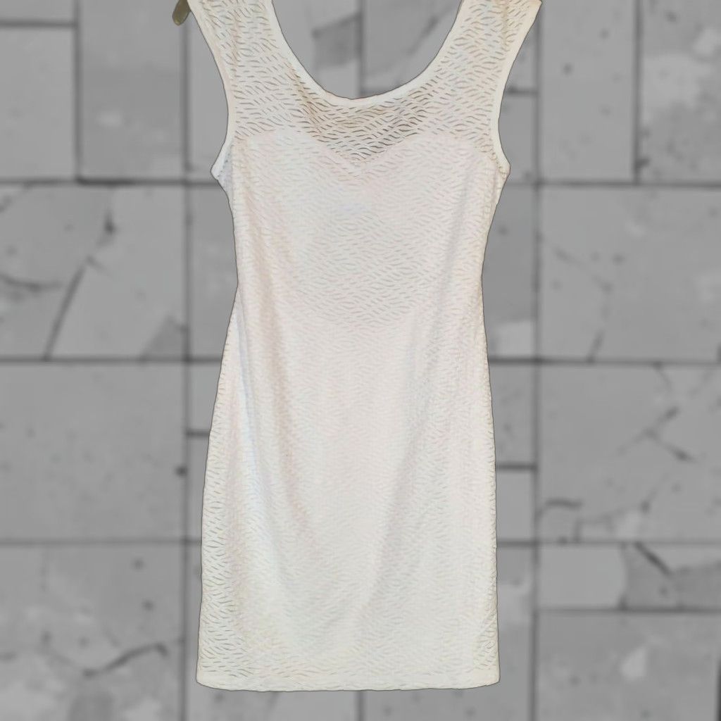 Vintage Charlotte Russe Womens Sleeveless Laced White Dress Back Cut Out Size S Size S / US 4 / IT 40 - 1 Thumbnail