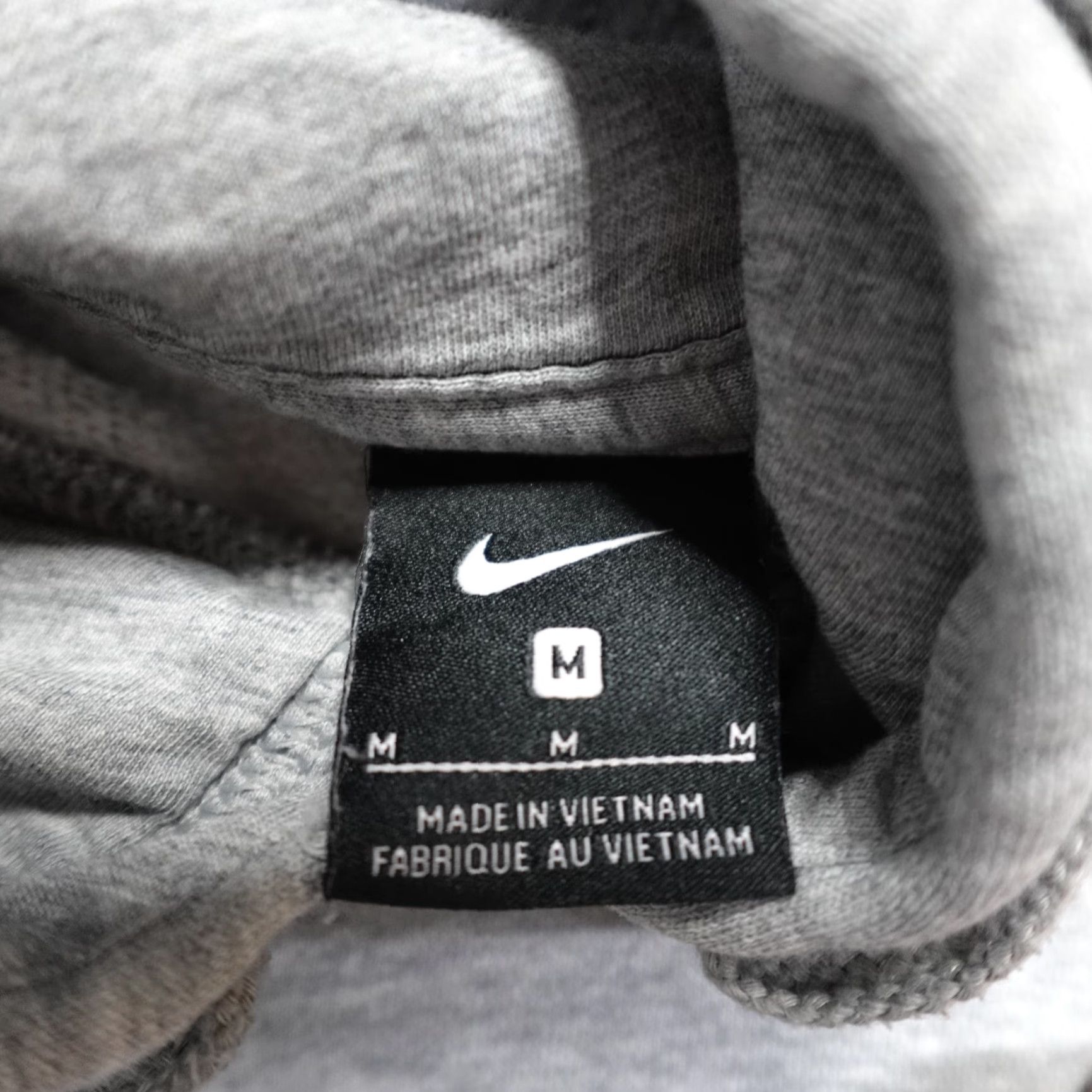 Nike Nike Hoodie Medium M Men Gray Embroidered Swoosh Training Pullover Cotton Blend 835585-063 Size US M / EU 48-50 / 2 - 4 Thumbnail