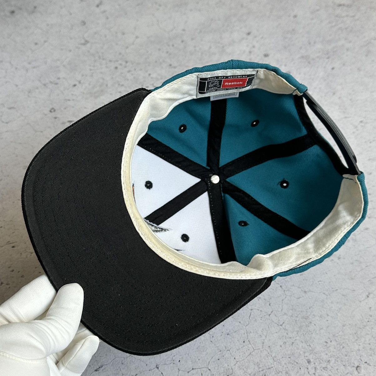 NHL × Vintage Vintage San Jose Sharks SnapBack Cap Reebok Size ONE SIZE - 6 Thumbnail