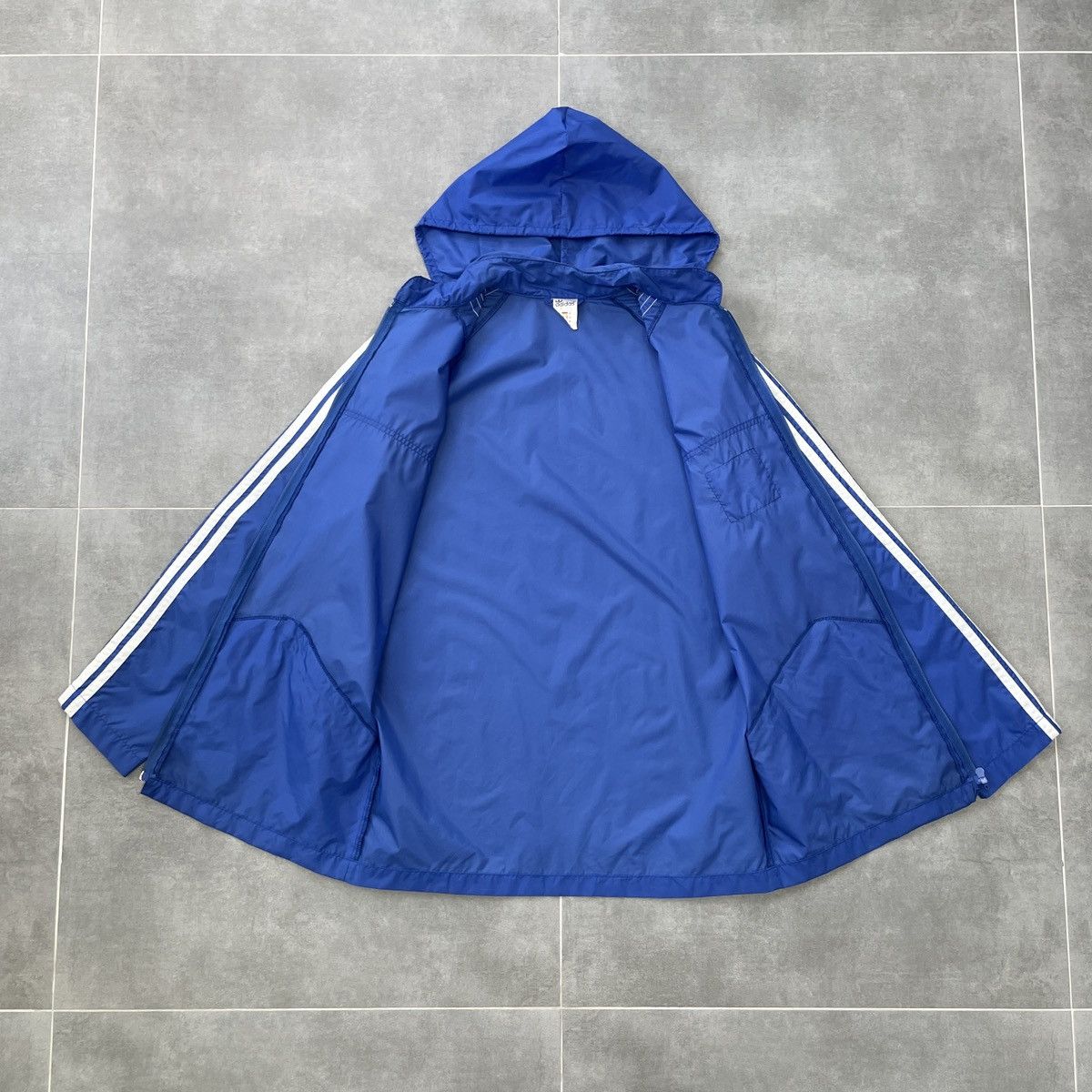 Adidas × Vintage Vintage Adidas Jacket Size S Size US S / EU 44-46 / 1 - 15 Thumbnail