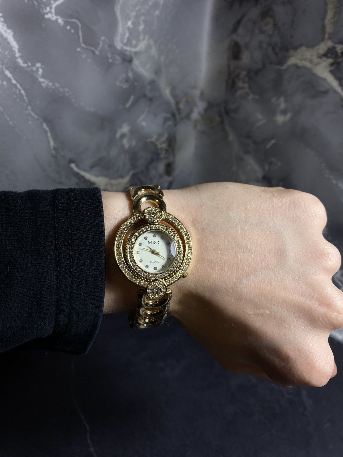 Jewelry Luxury crystal bracelet watch – Japanese brand Size ONE SIZE - 9 Thumbnail