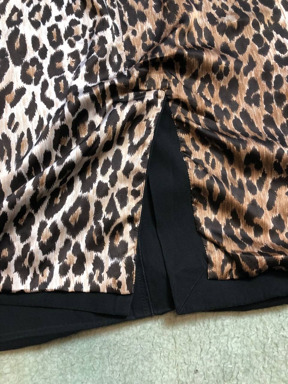 Dolce & Gabbana Luxury Dolce & Gabbana Animal Print Midi Dress Size M Size M / US 6-8 / IT 42-44 - 12 Thumbnail